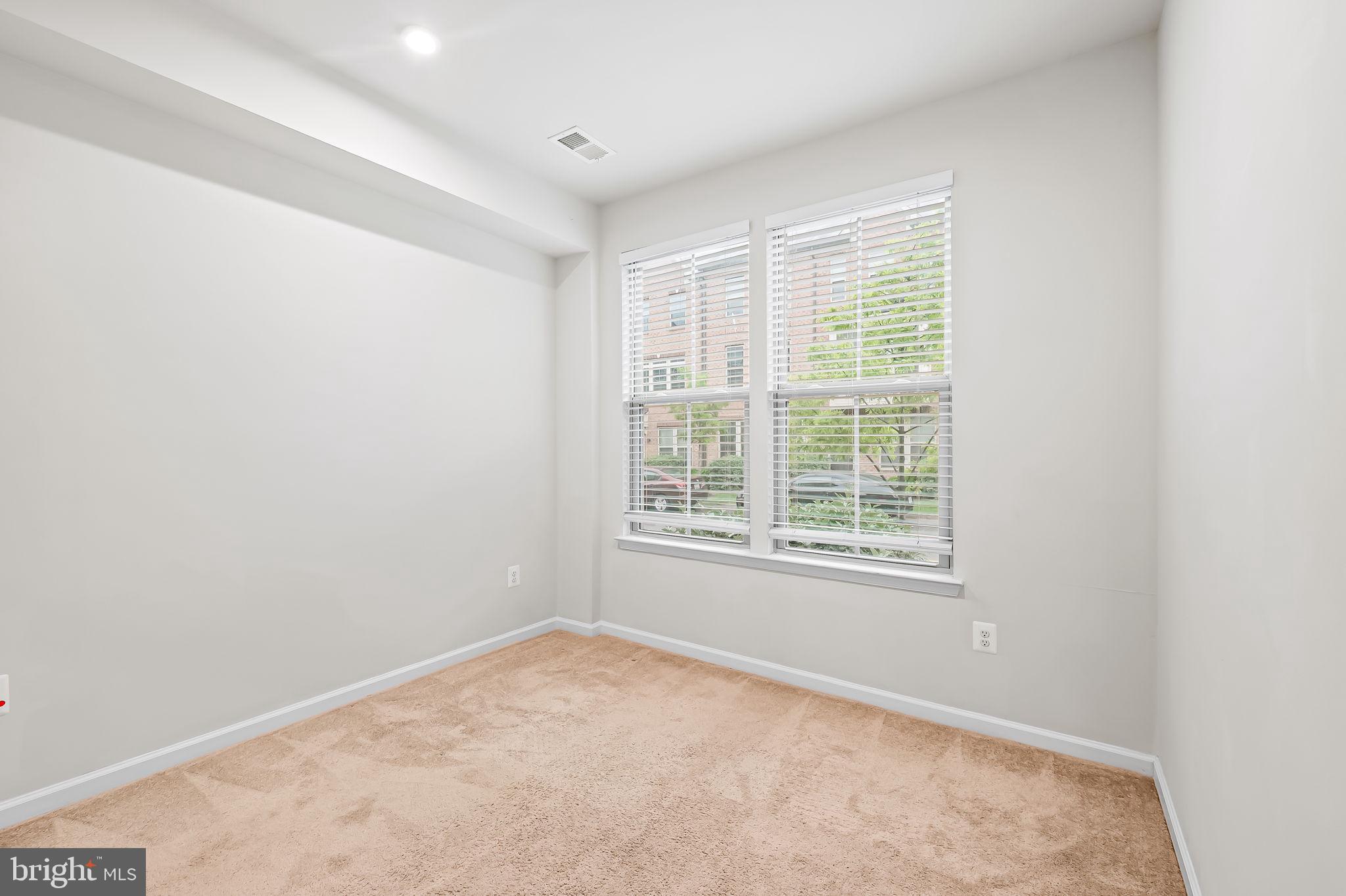 OLDHAM CROSSING - Residential