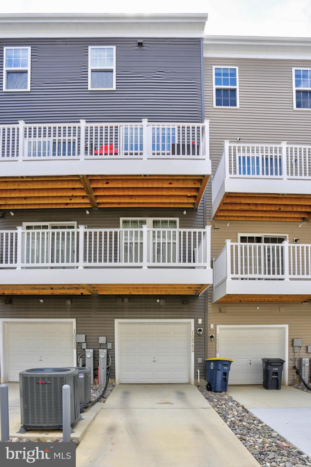 GLENN DALE COMMONS - Residential