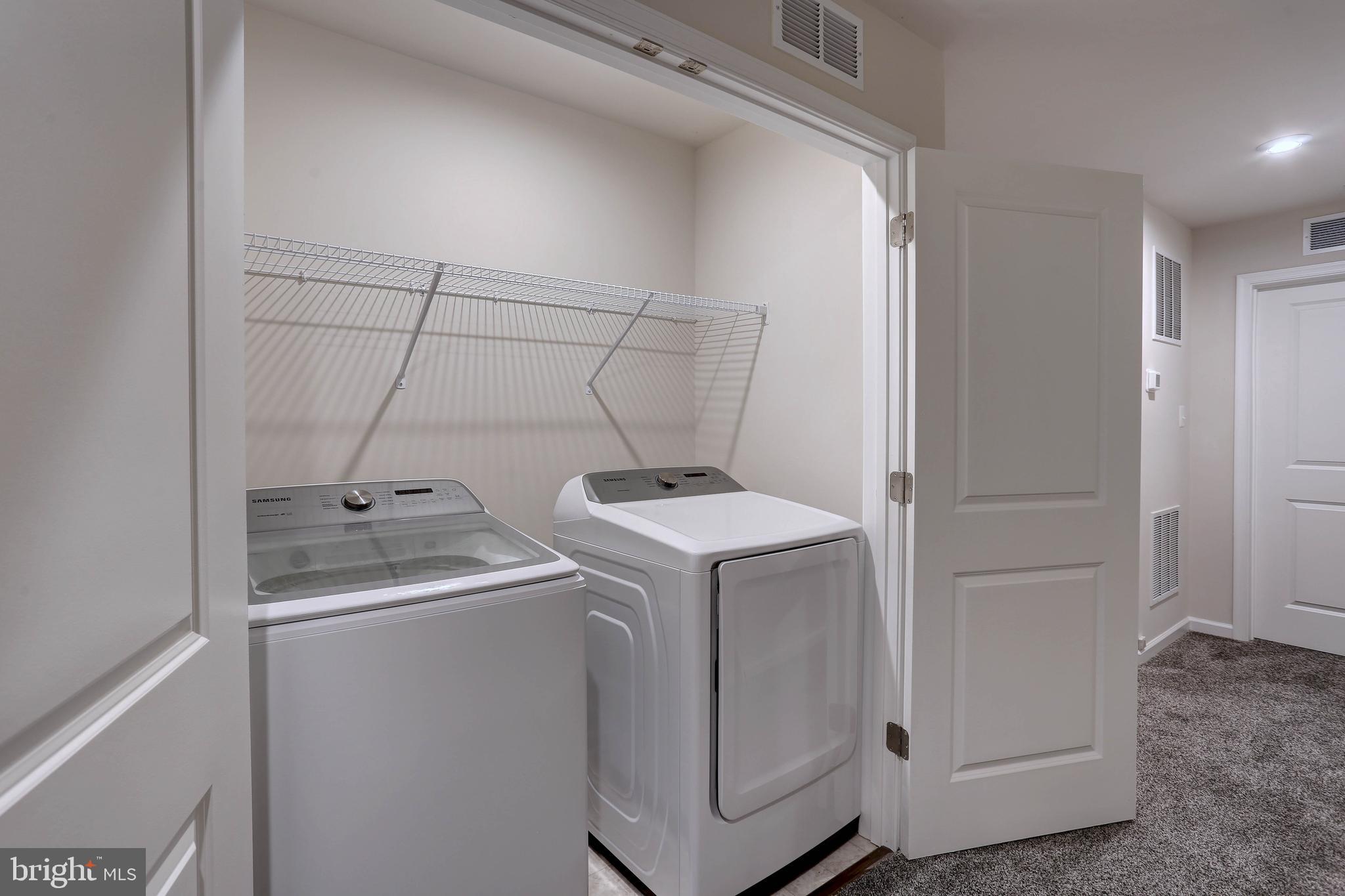 GLENN DALE COMMONS - Residential