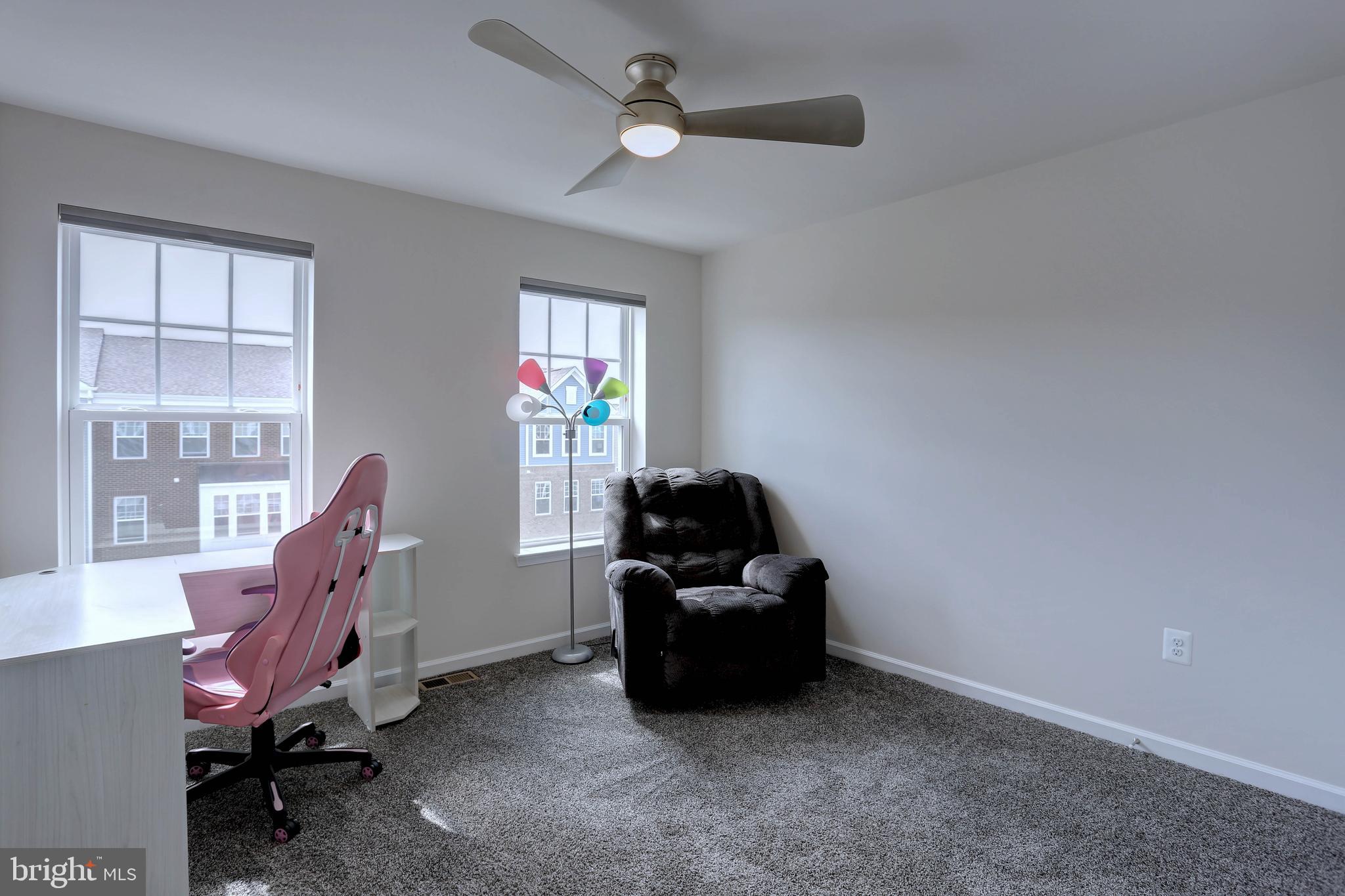 GLENN DALE COMMONS - Residential