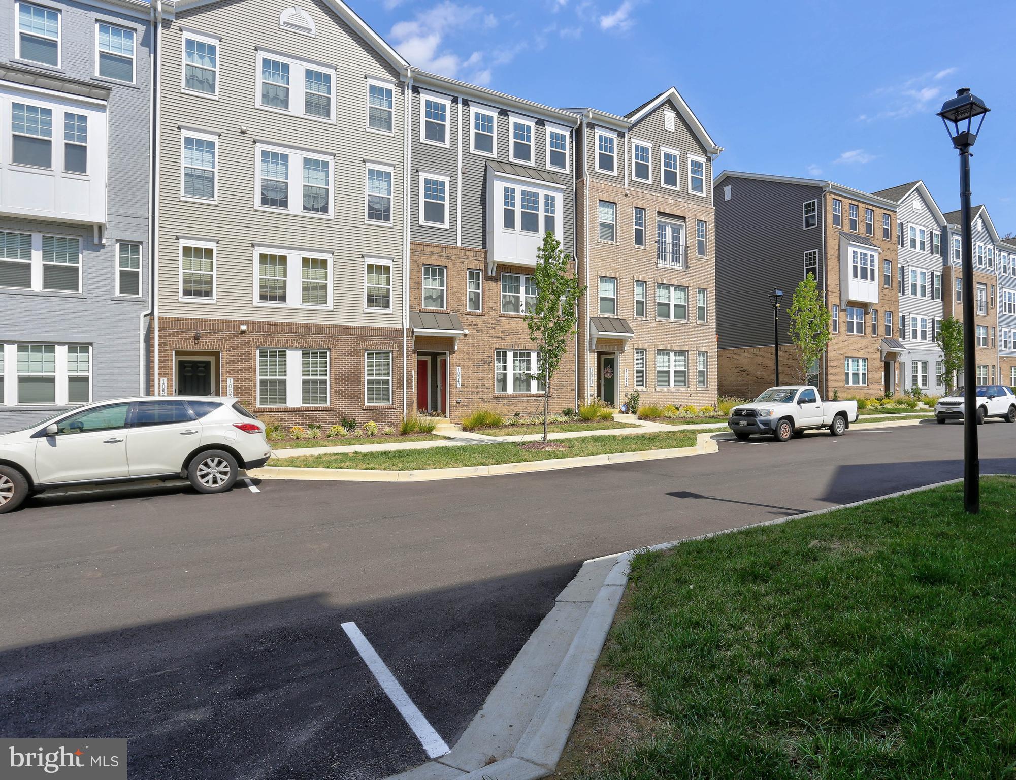 GLENN DALE COMMONS - Residential