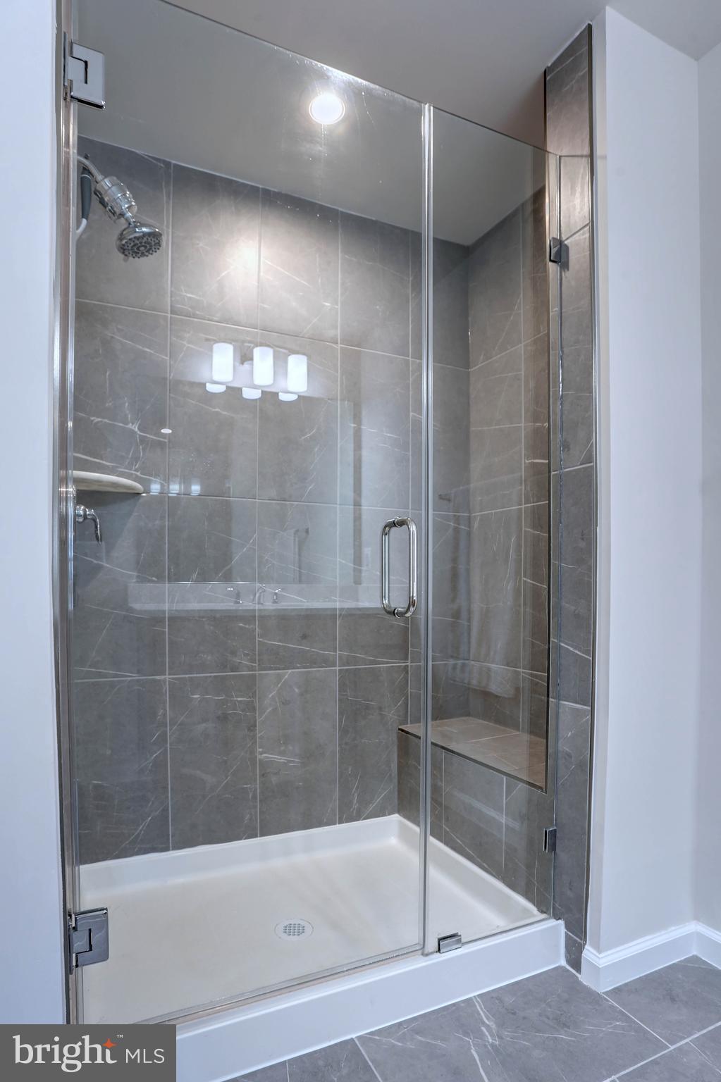 GLENN DALE COMMONS - Residential