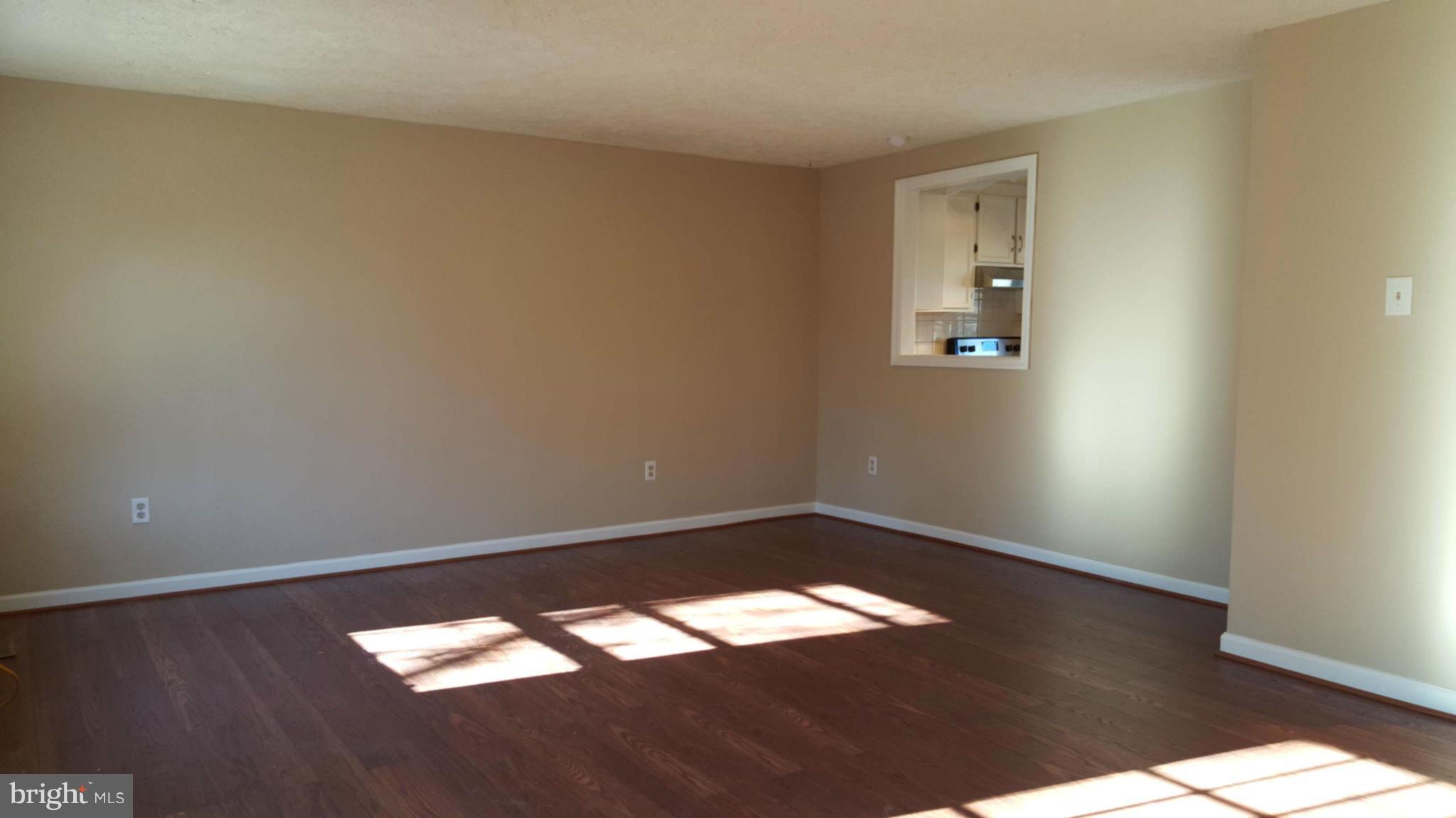 HUNTING QUARTERS - Residential