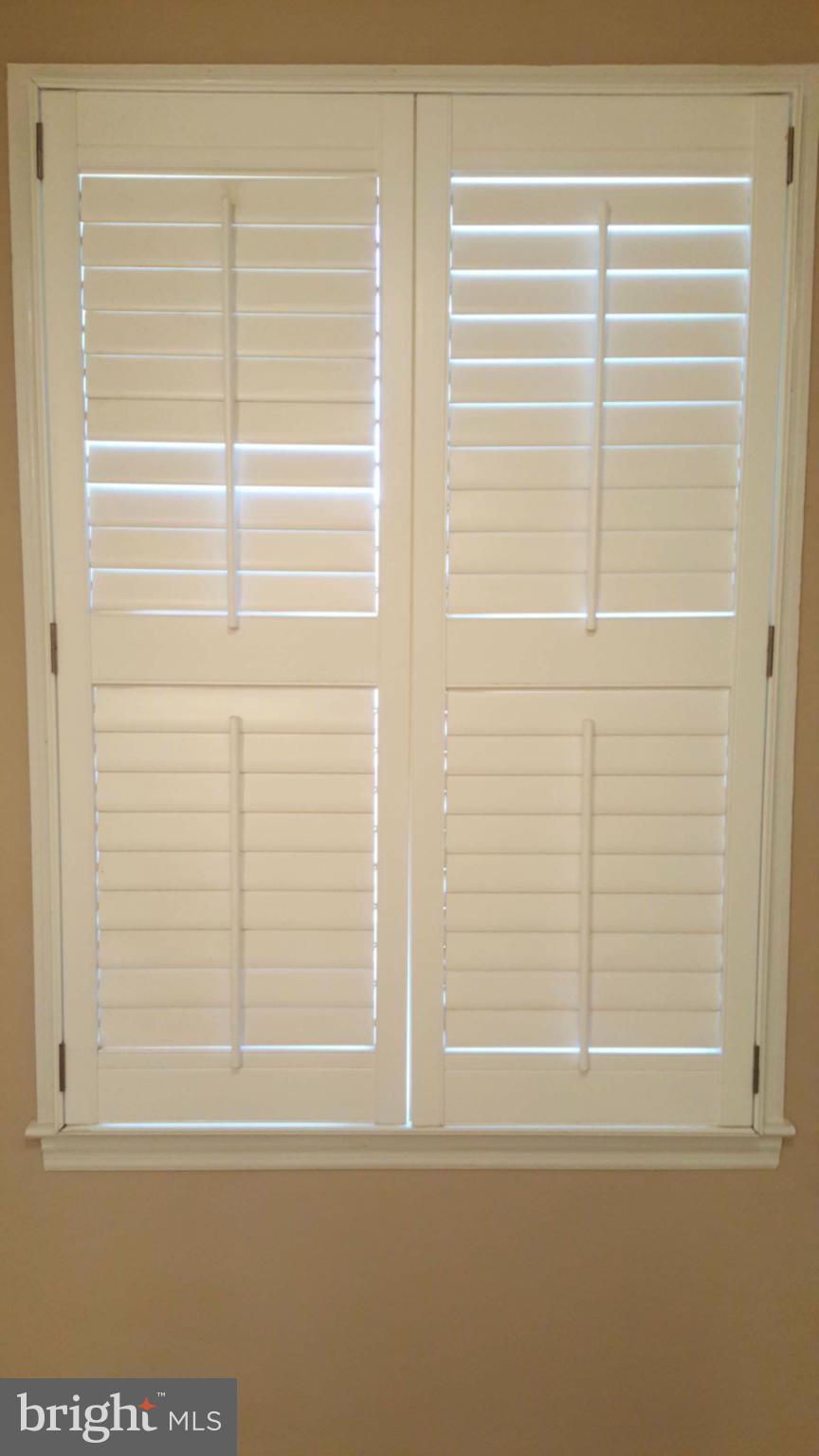 HUNTING QUARTERS - Residential