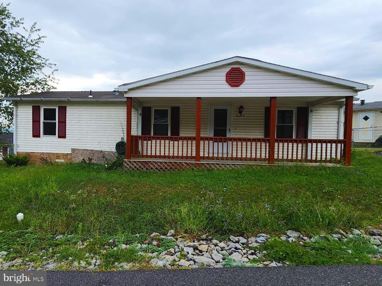 HIGHLAND MANOR - Residential