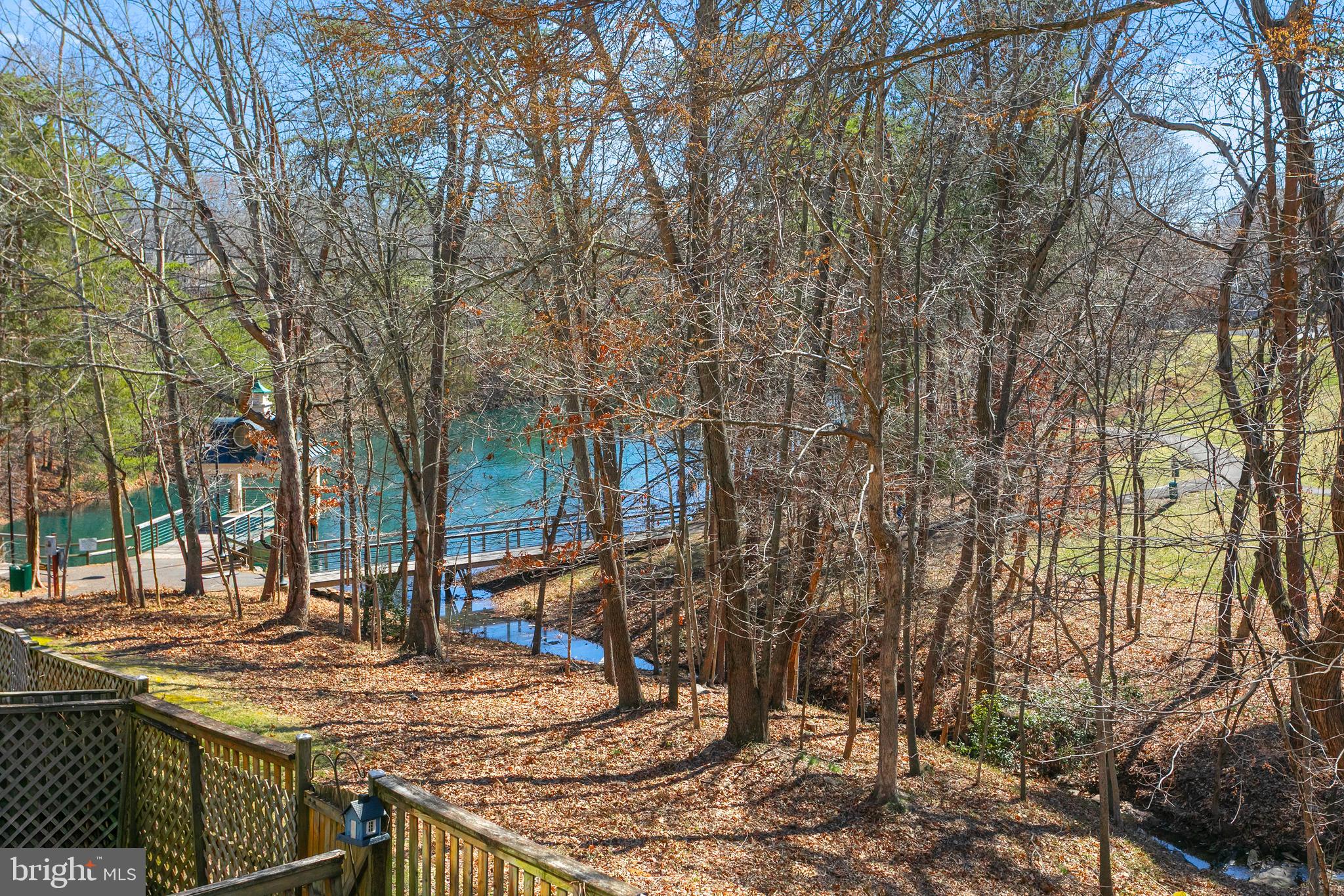 COMPTON VILLAGE - Residential