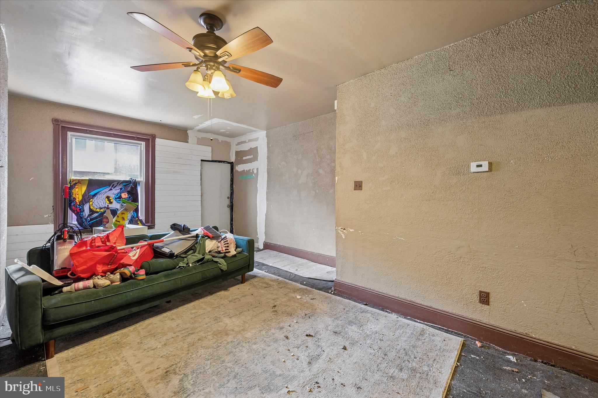 KENSINGTON - Residential