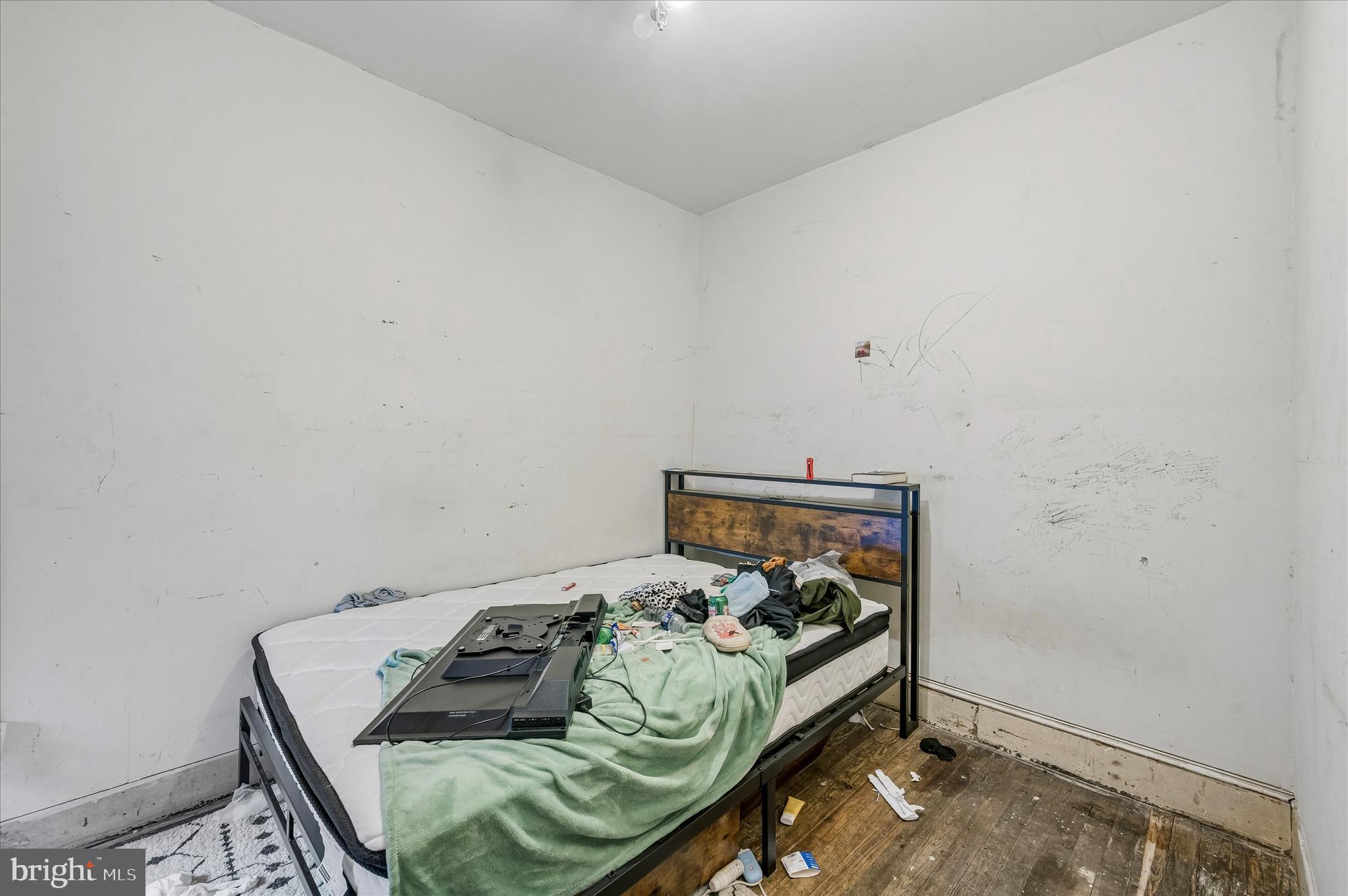 KENSINGTON - Residential