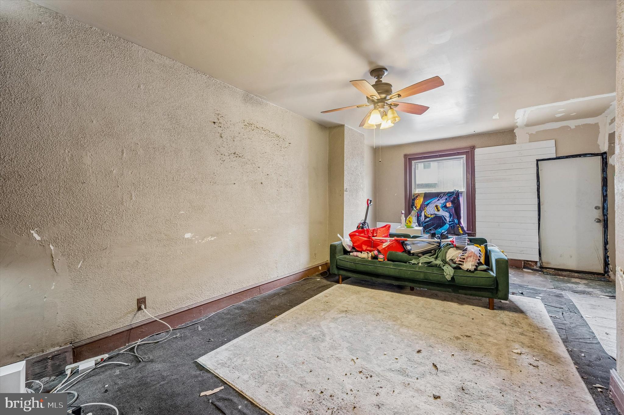 KENSINGTON - Residential