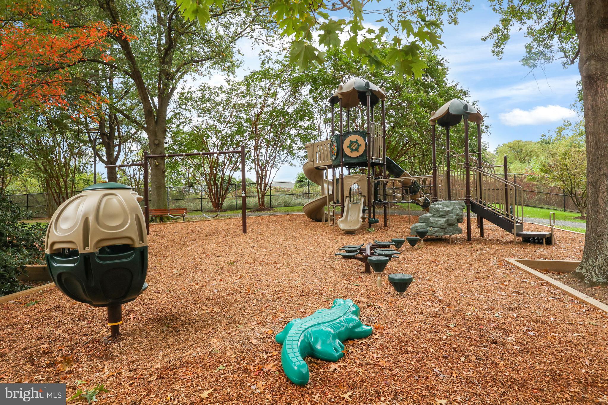 MONTEBELLO CONDO - Residential