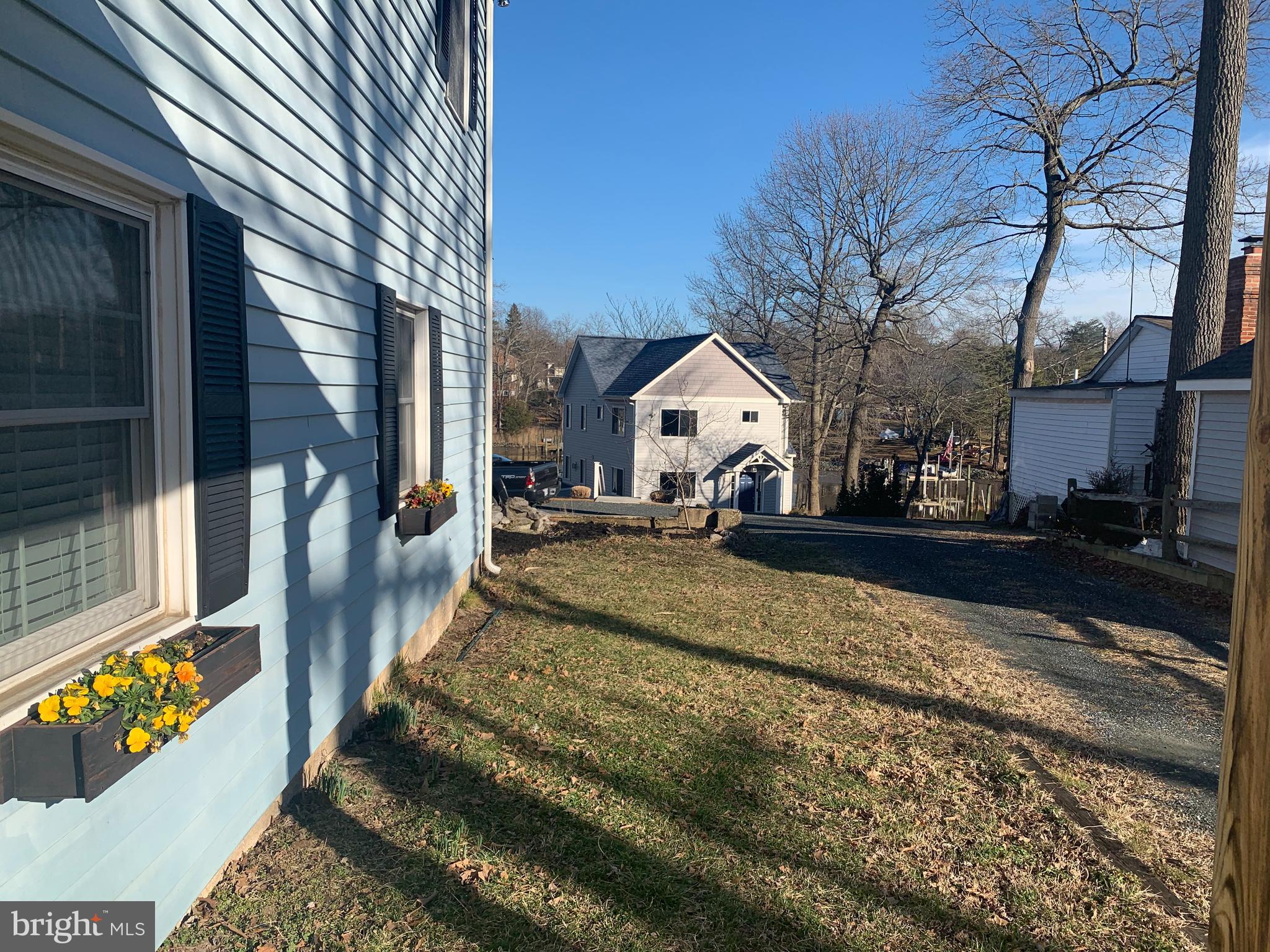 POWHATAN BEACH - Residential Lease