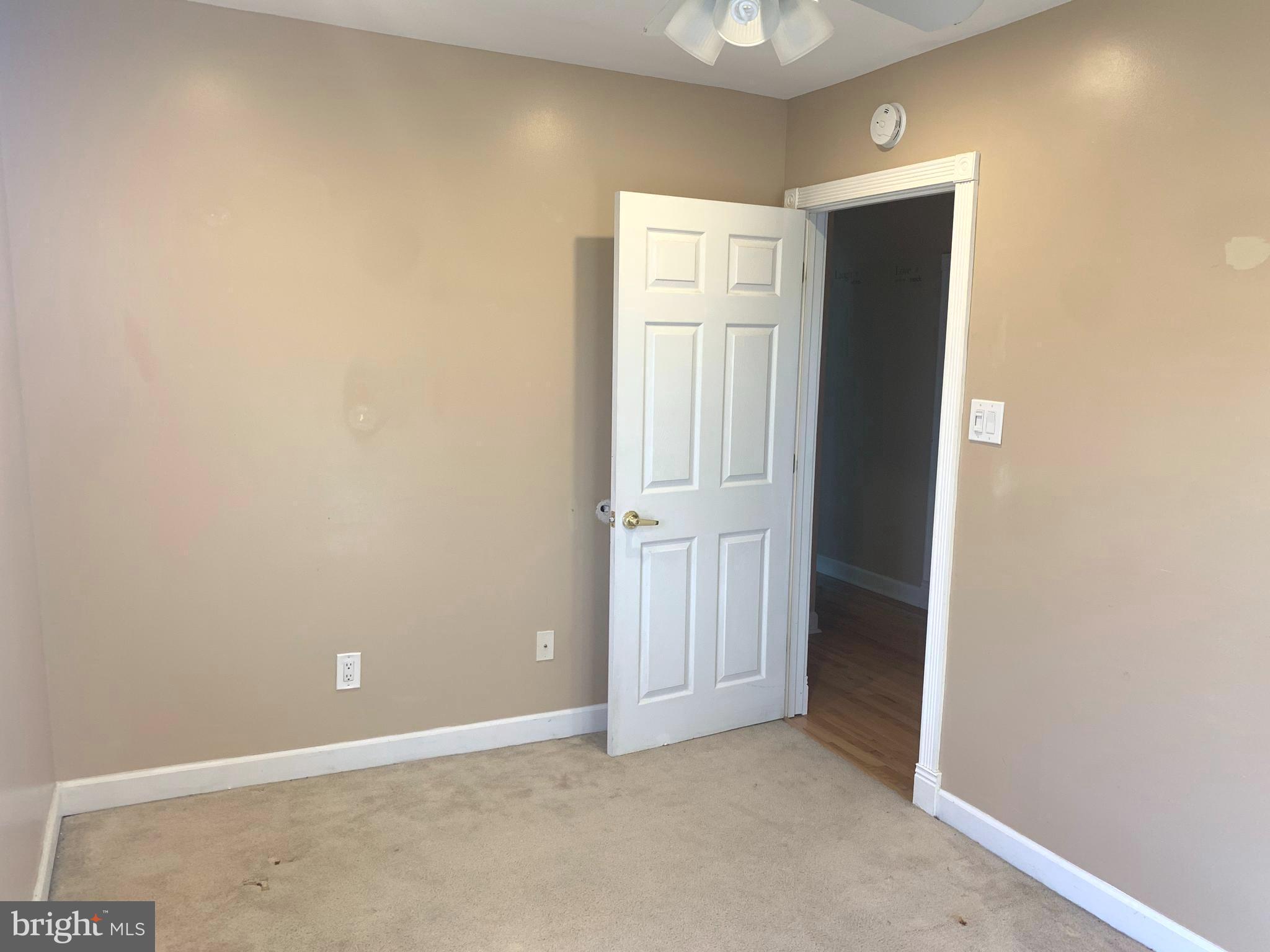 POWHATAN BEACH - Residential Lease