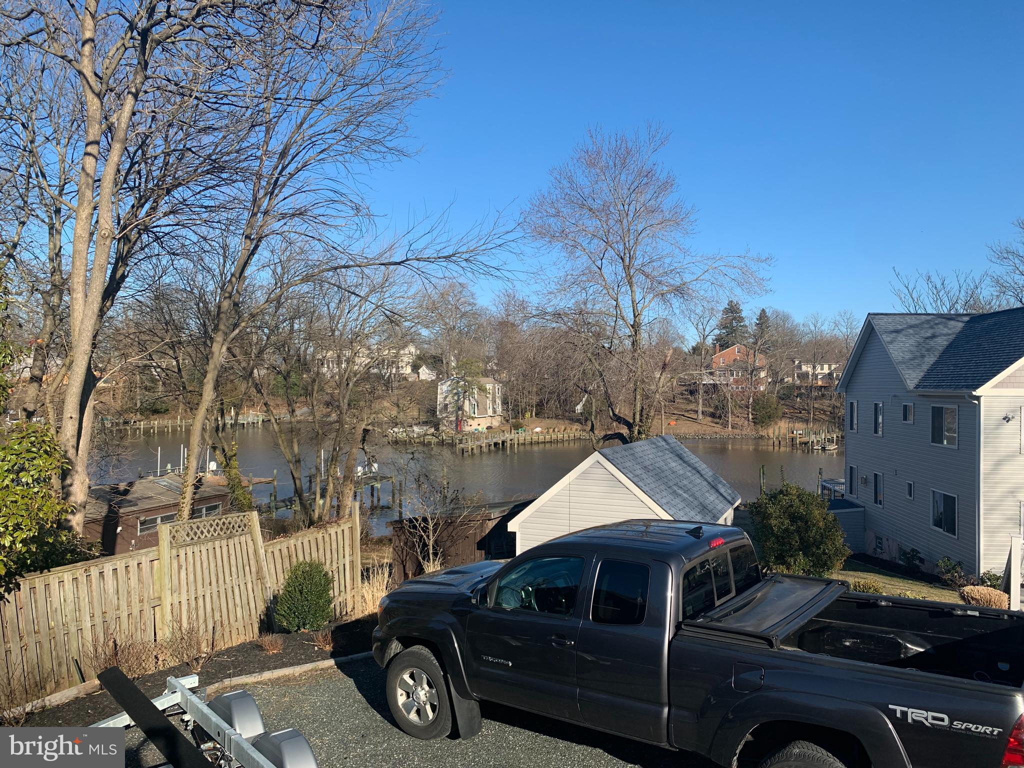 POWHATAN BEACH - Residential Lease