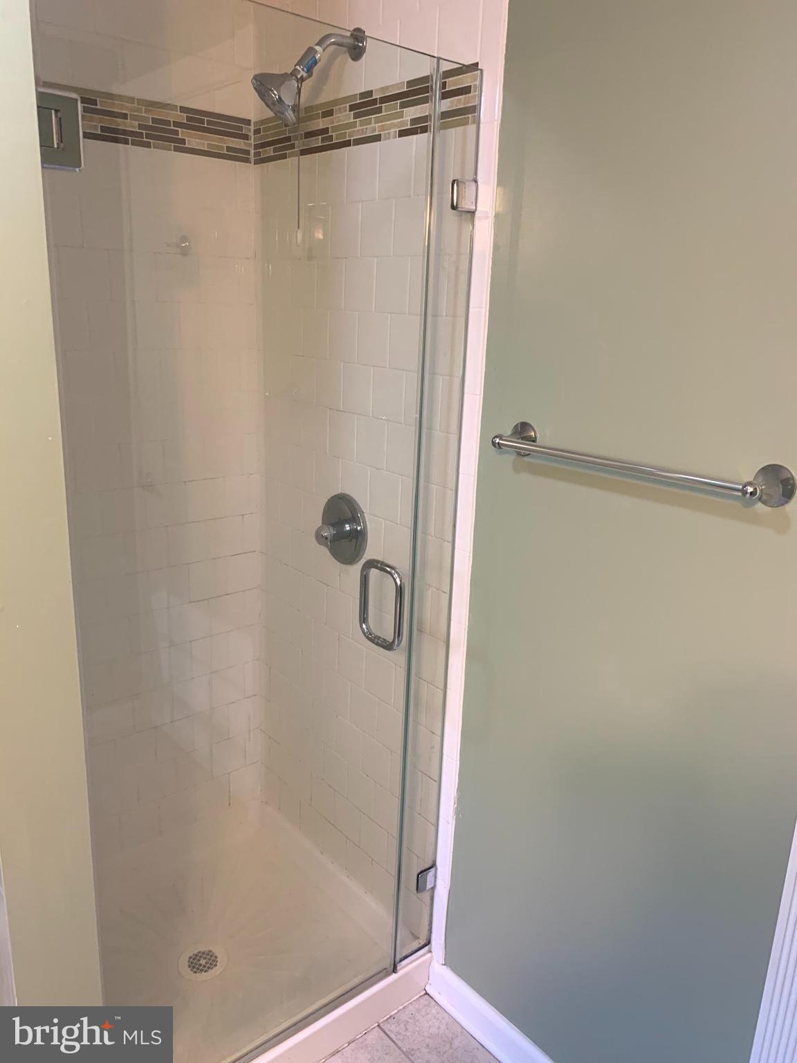 POWHATAN BEACH - Residential Lease