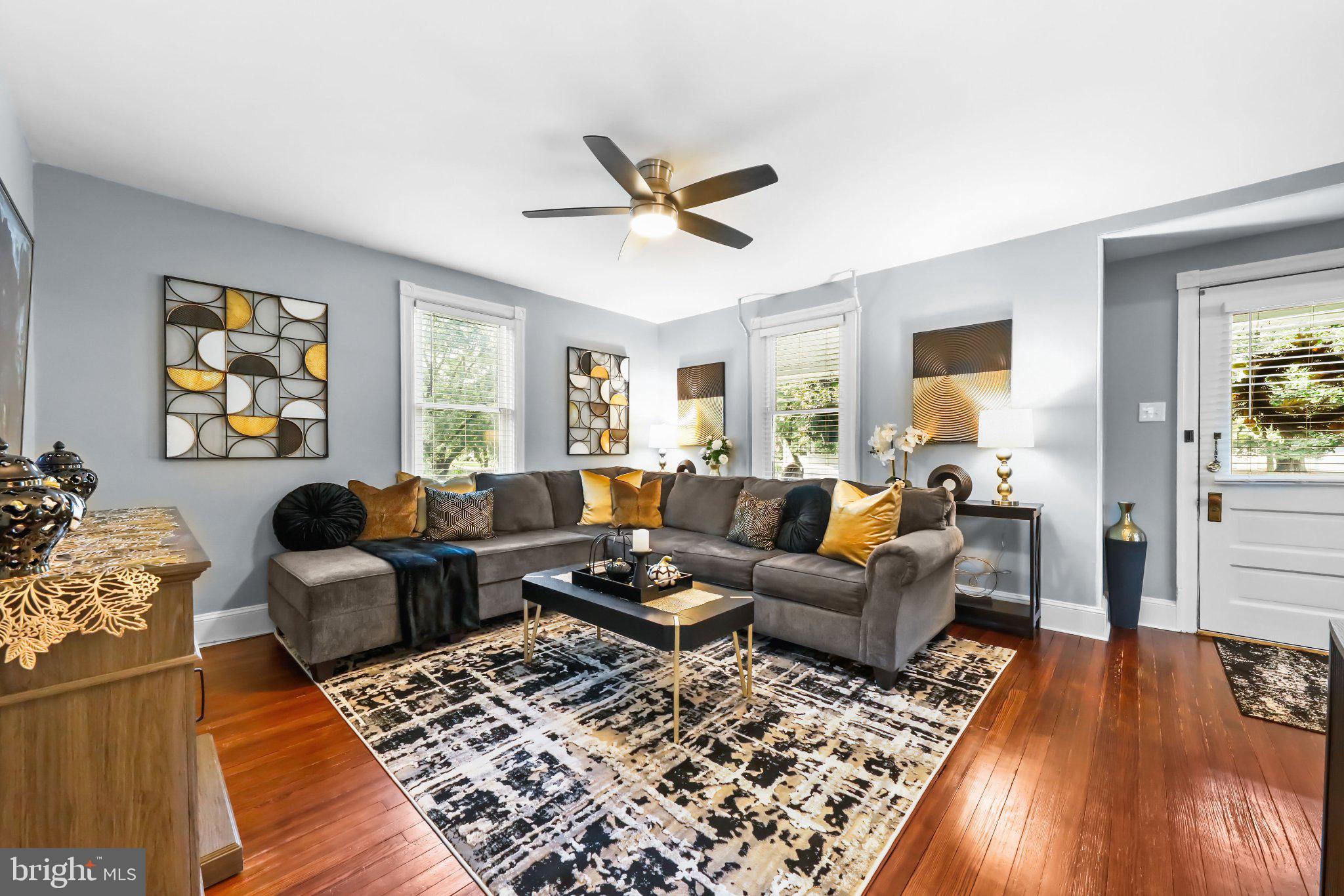 784 WOODLANE ROAD
