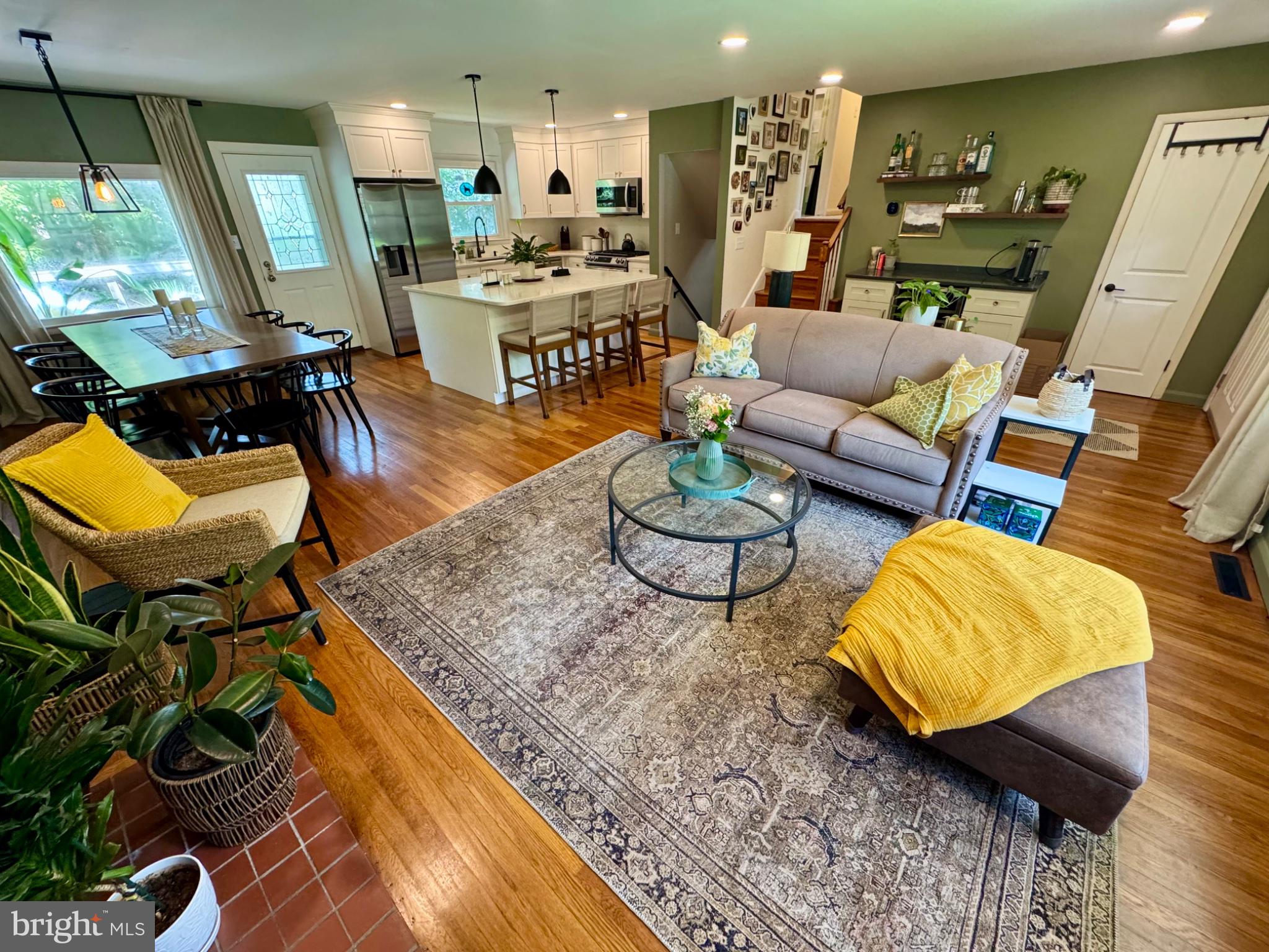 1005 SEDWICK DRIVE