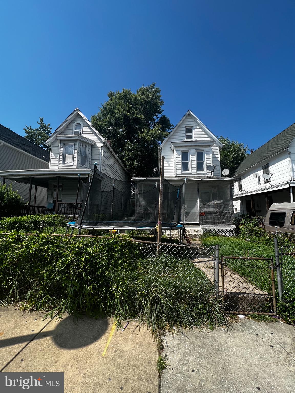 WAVERLY - Residential