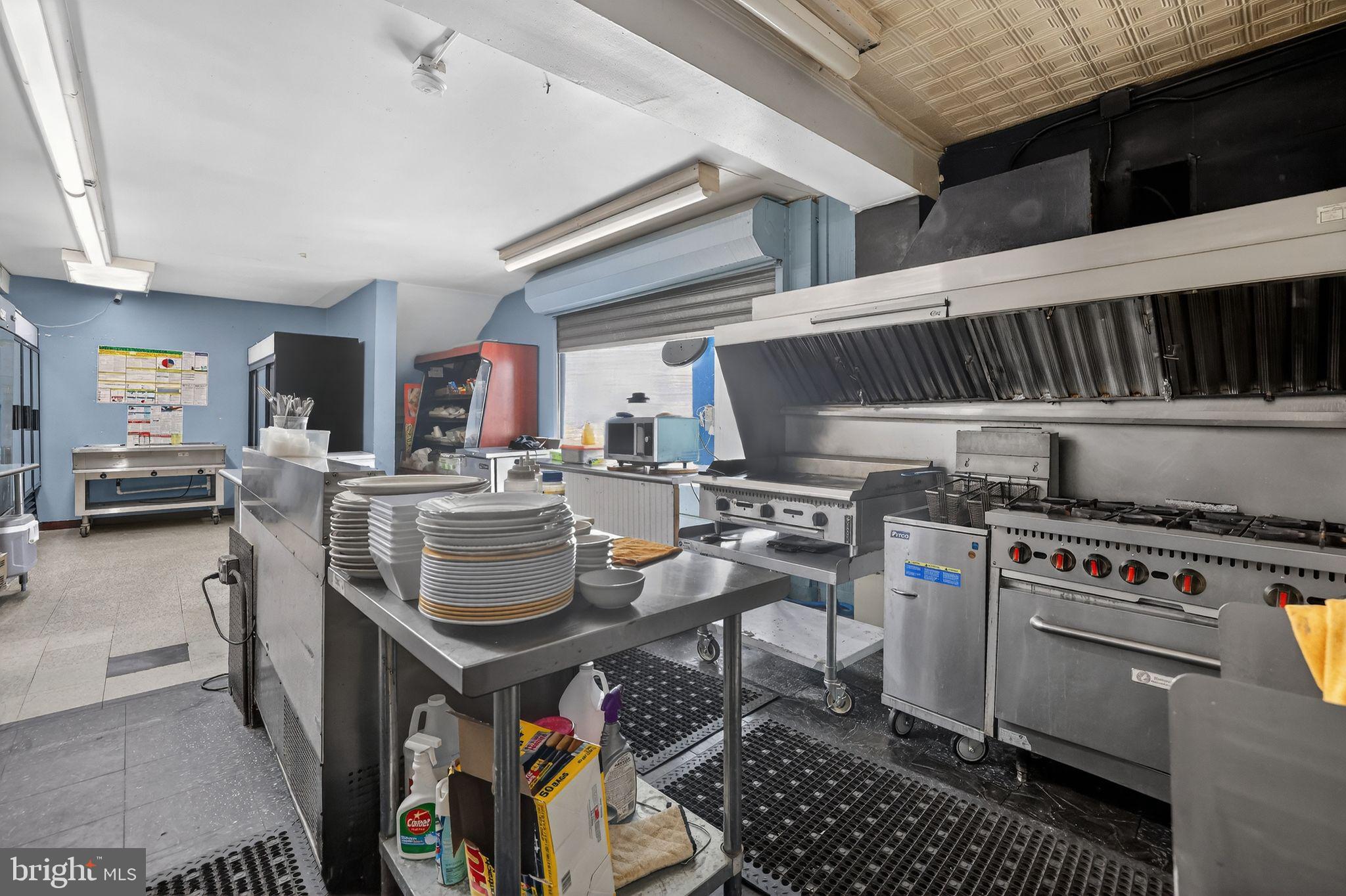 FELLS POINT HISTORIC DISTRICT - Commercial Sale