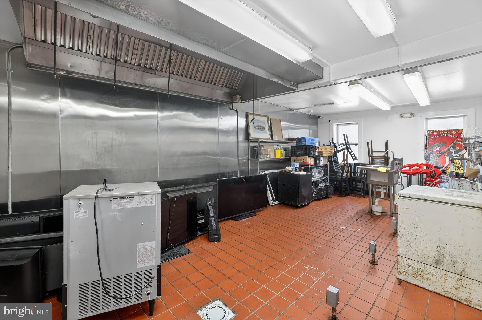 FELLS POINT HISTORIC DISTRICT - Commercial Sale