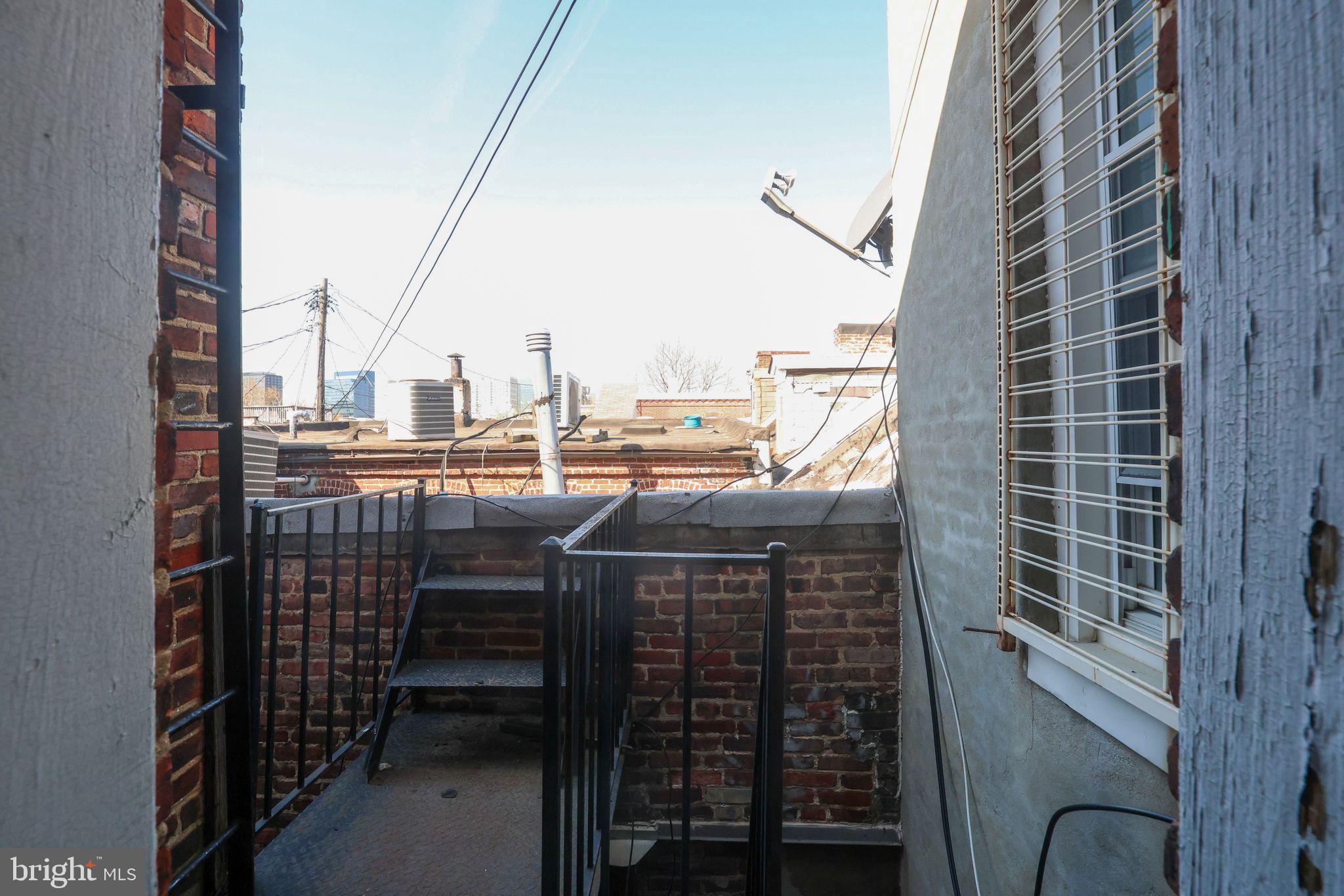 FELLS POINT HISTORIC DISTRICT - Commercial Sale