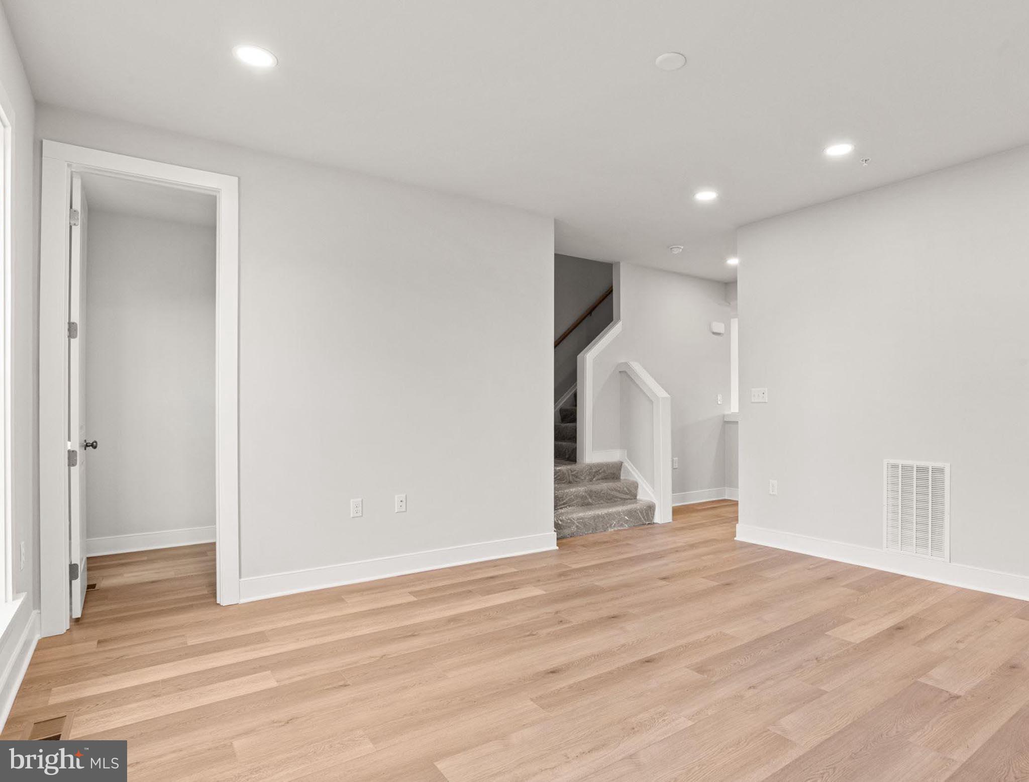 GRANGE - Residential