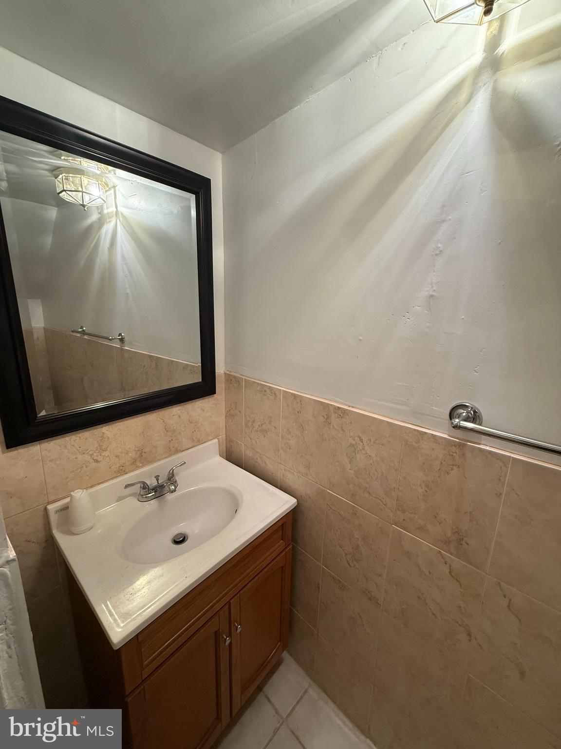 YORKTOWN - Residential