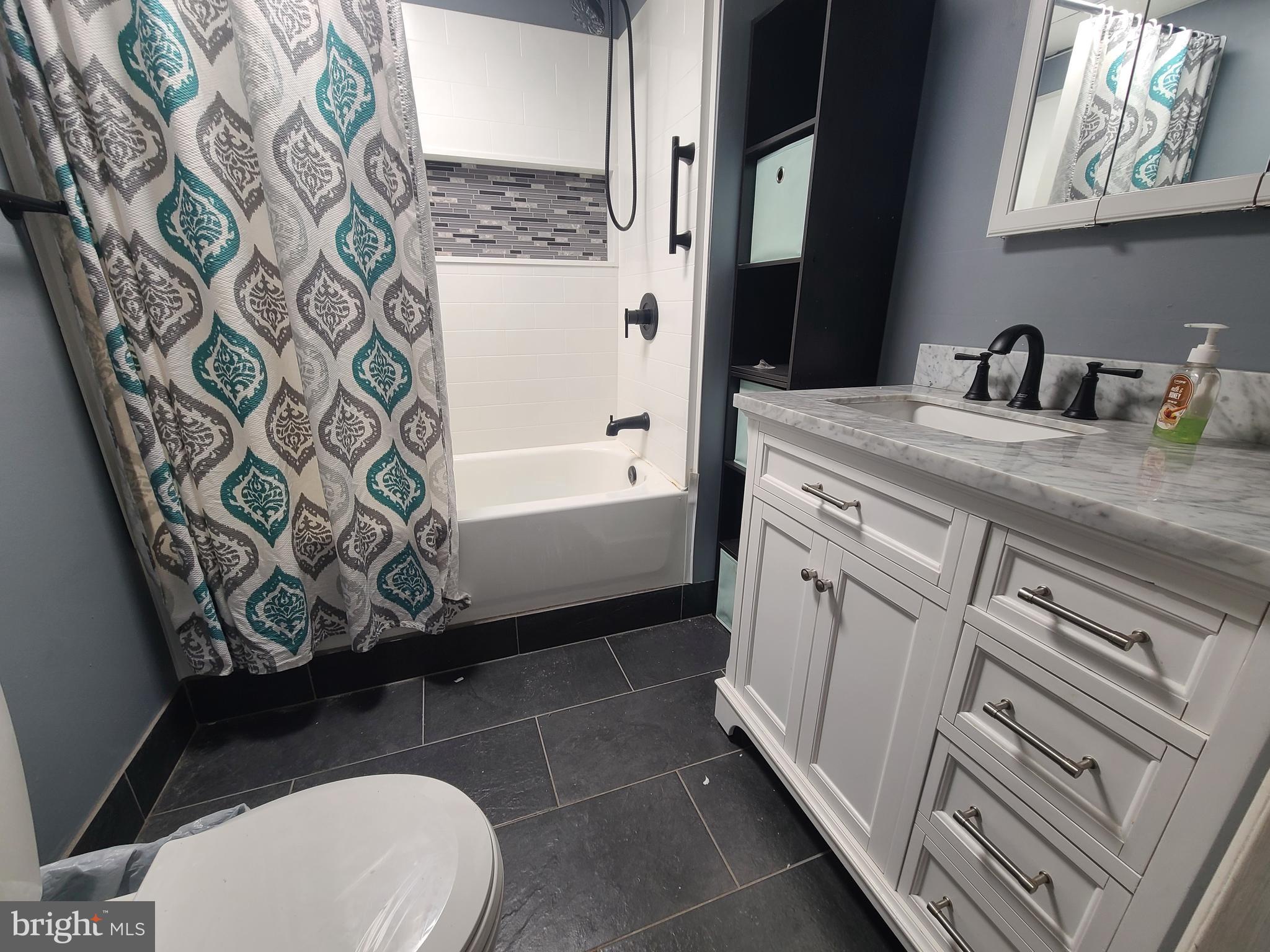 FARMING RIDGE - Residential