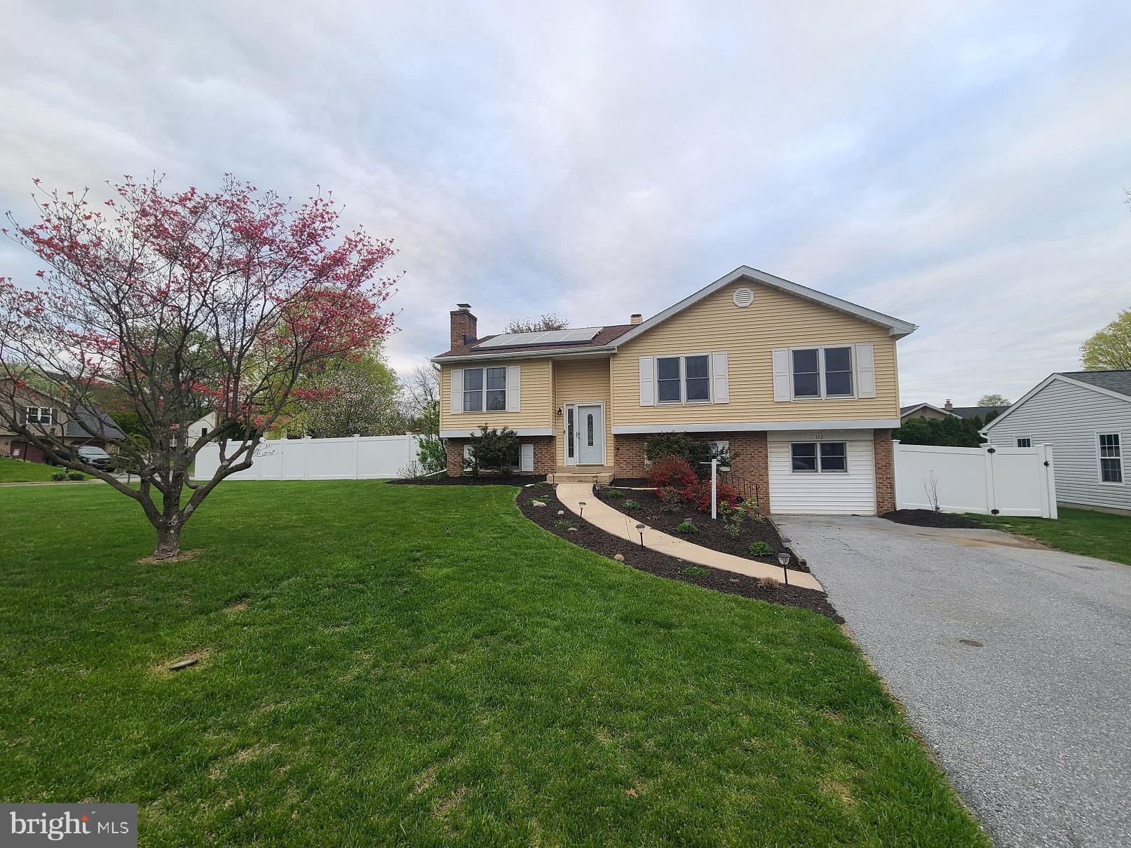 FARMING RIDGE - Residential