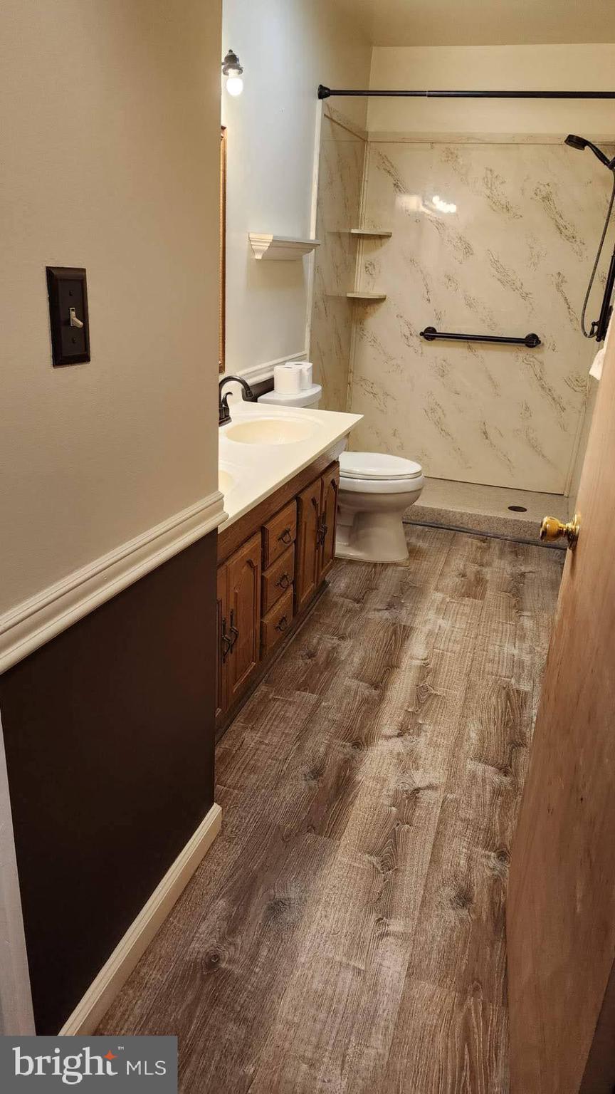 FARMING RIDGE - Residential