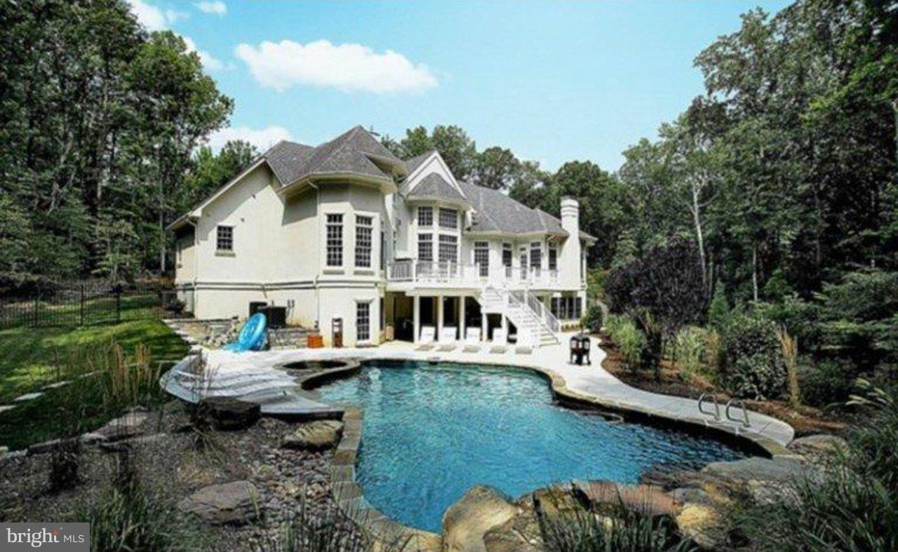 COXBYS ESTATES - Residential