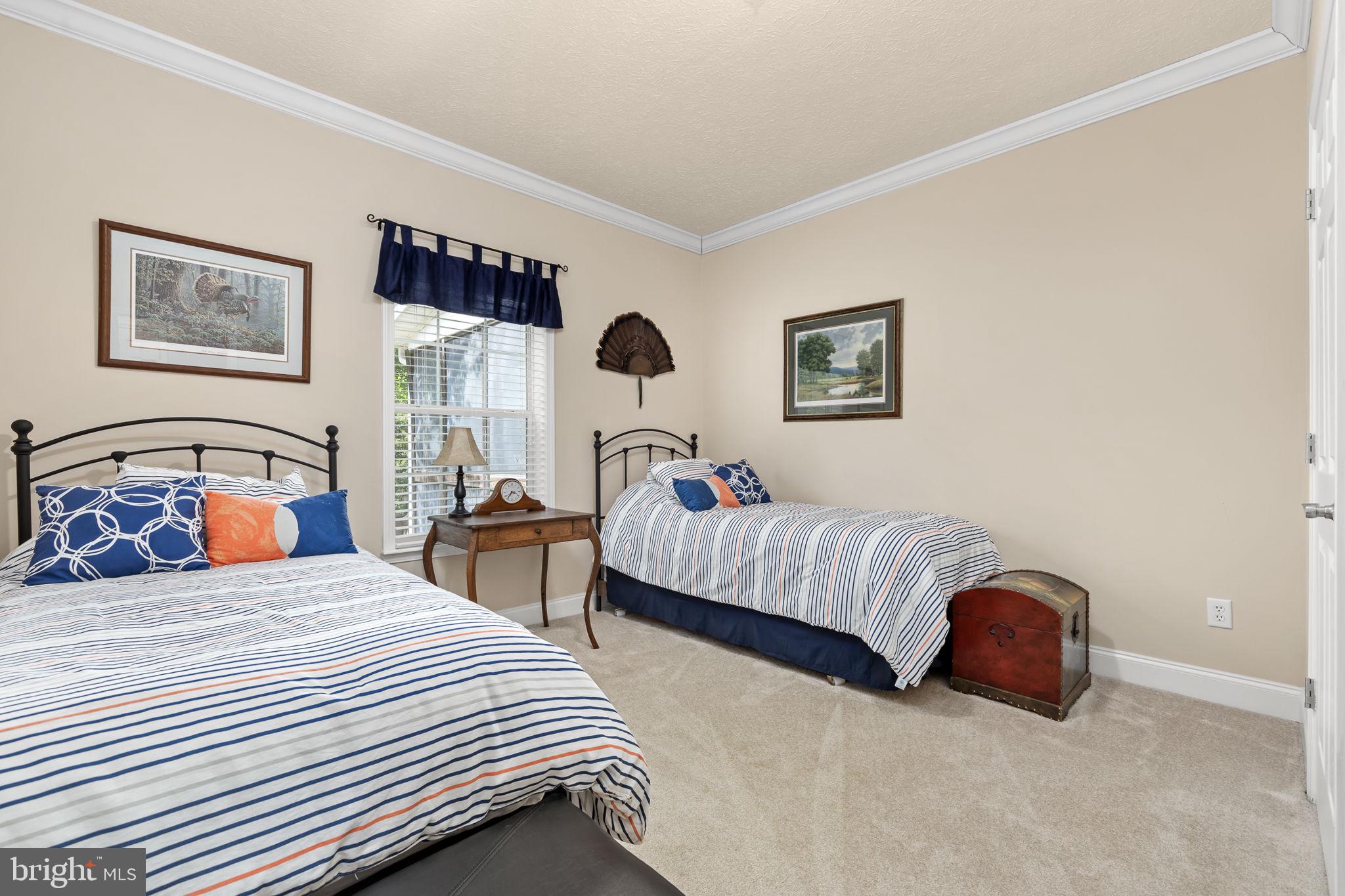 CABIN POINT / GLEBE HARBOR - Residential