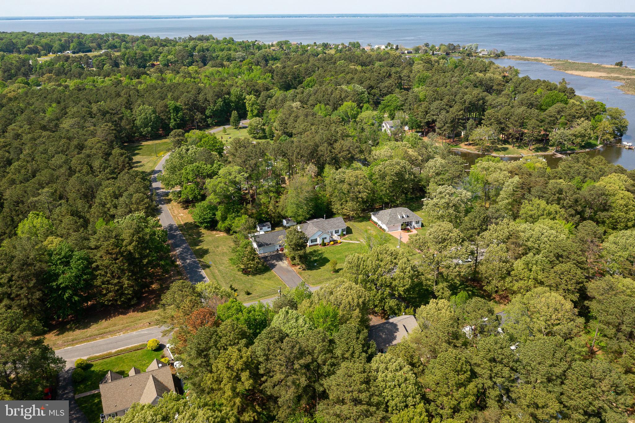 CABIN POINT / GLEBE HARBOR - Residential