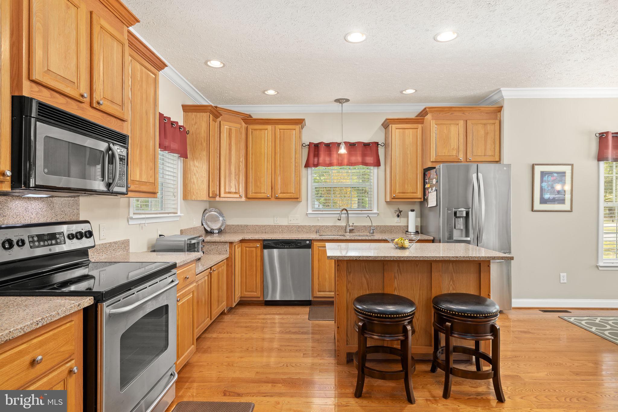 CABIN POINT / GLEBE HARBOR - Residential