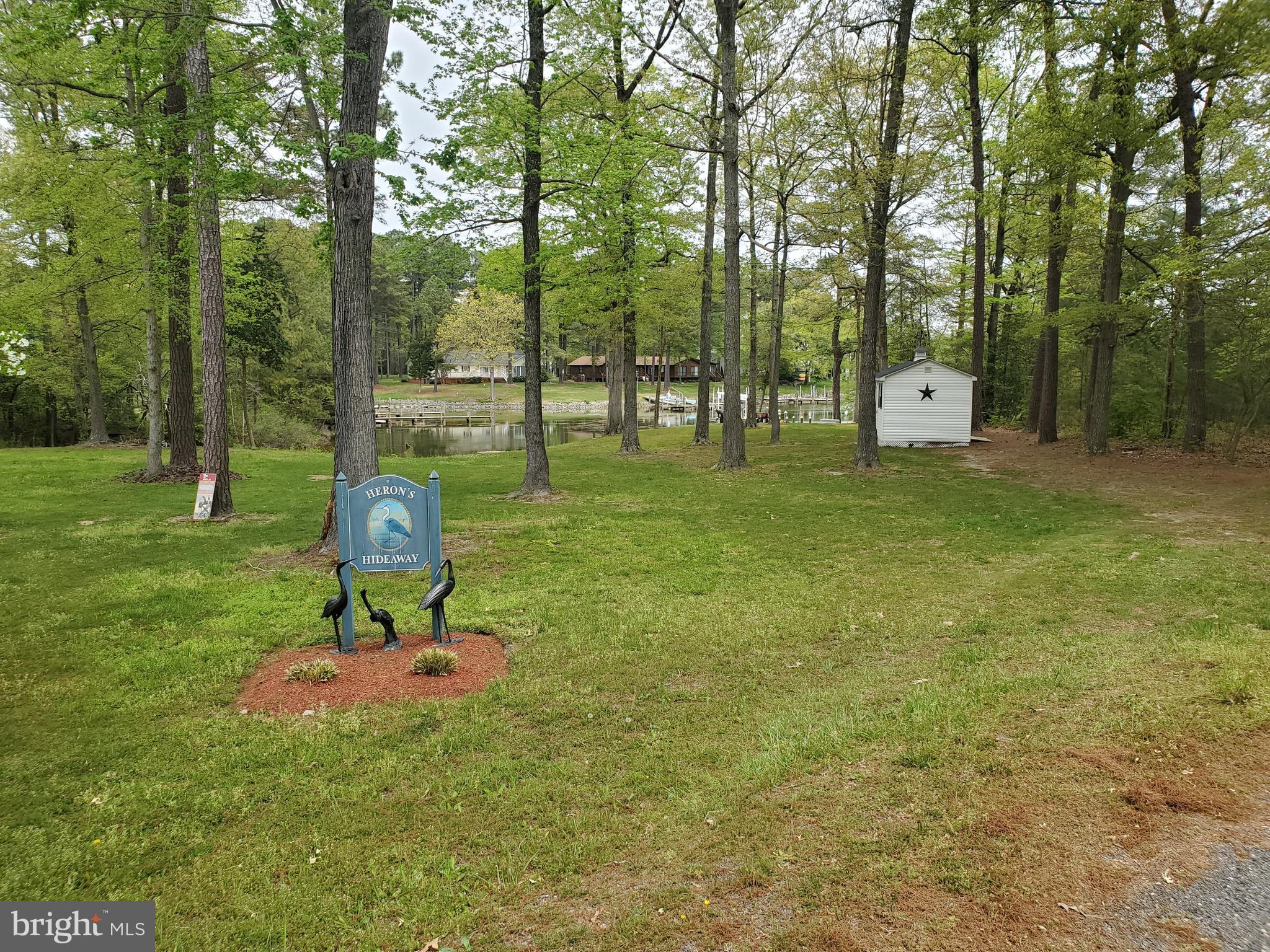 CABIN POINT / GLEBE HARBOR - Residential