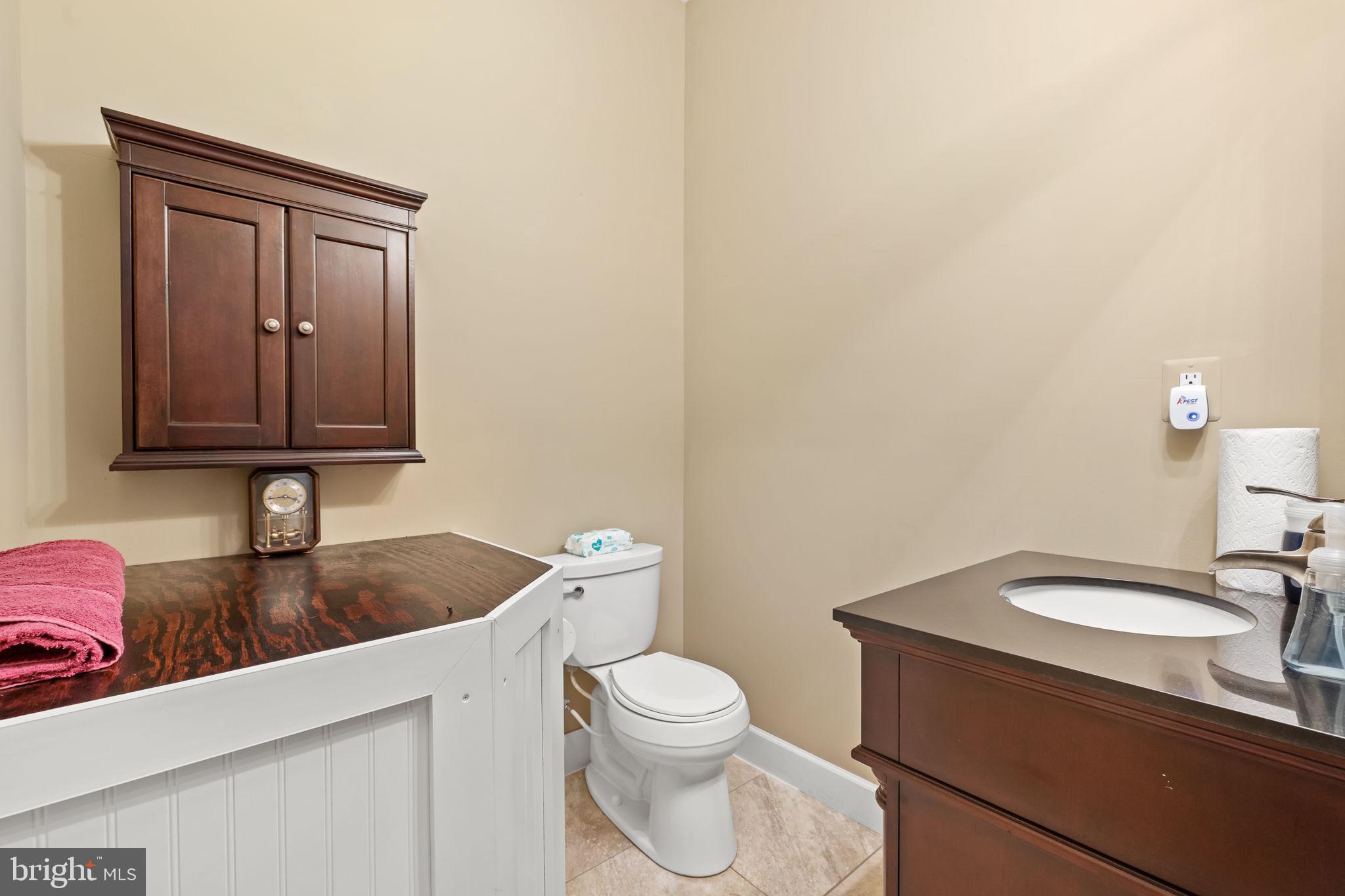 CABIN POINT / GLEBE HARBOR - Residential