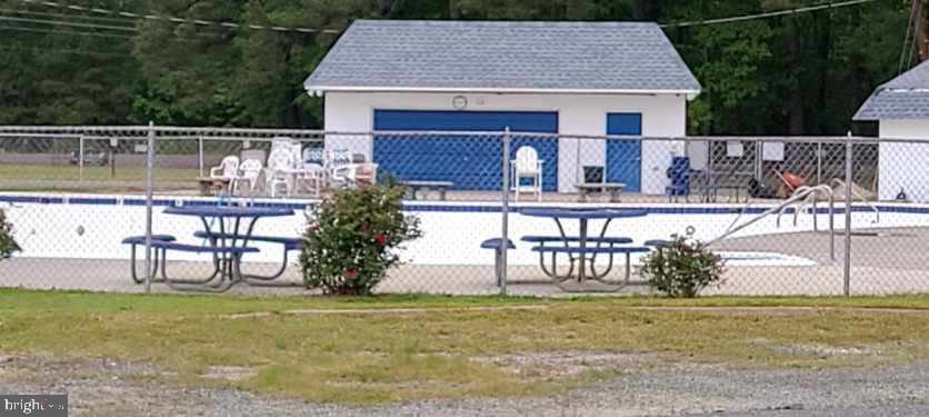 CABIN POINT / GLEBE HARBOR - Residential