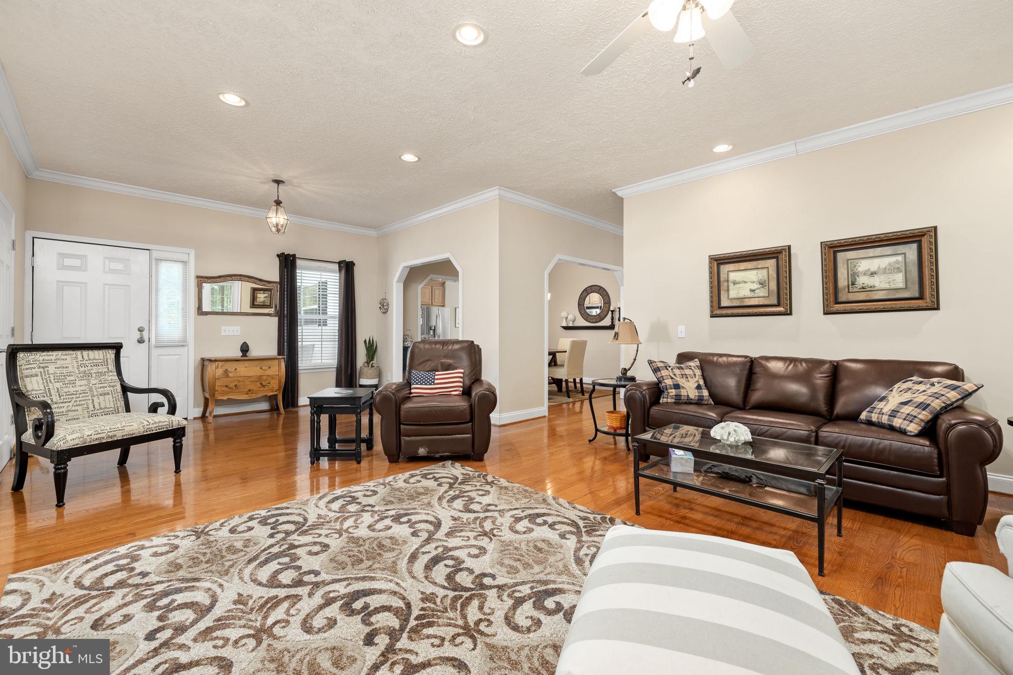 CABIN POINT / GLEBE HARBOR - Residential