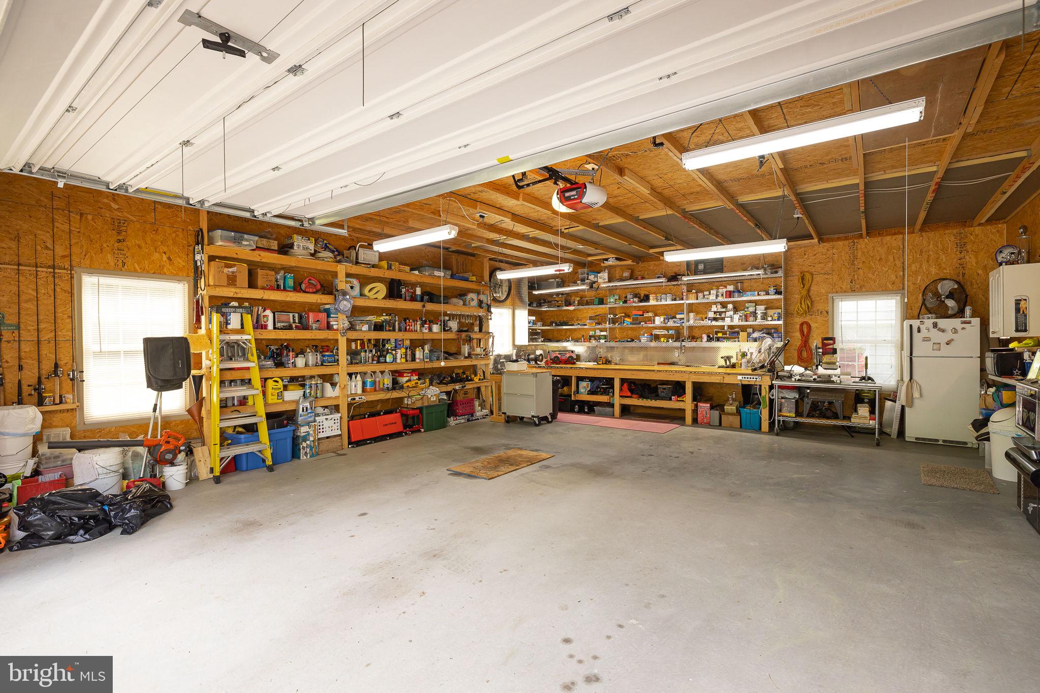 CABIN POINT / GLEBE HARBOR - Residential