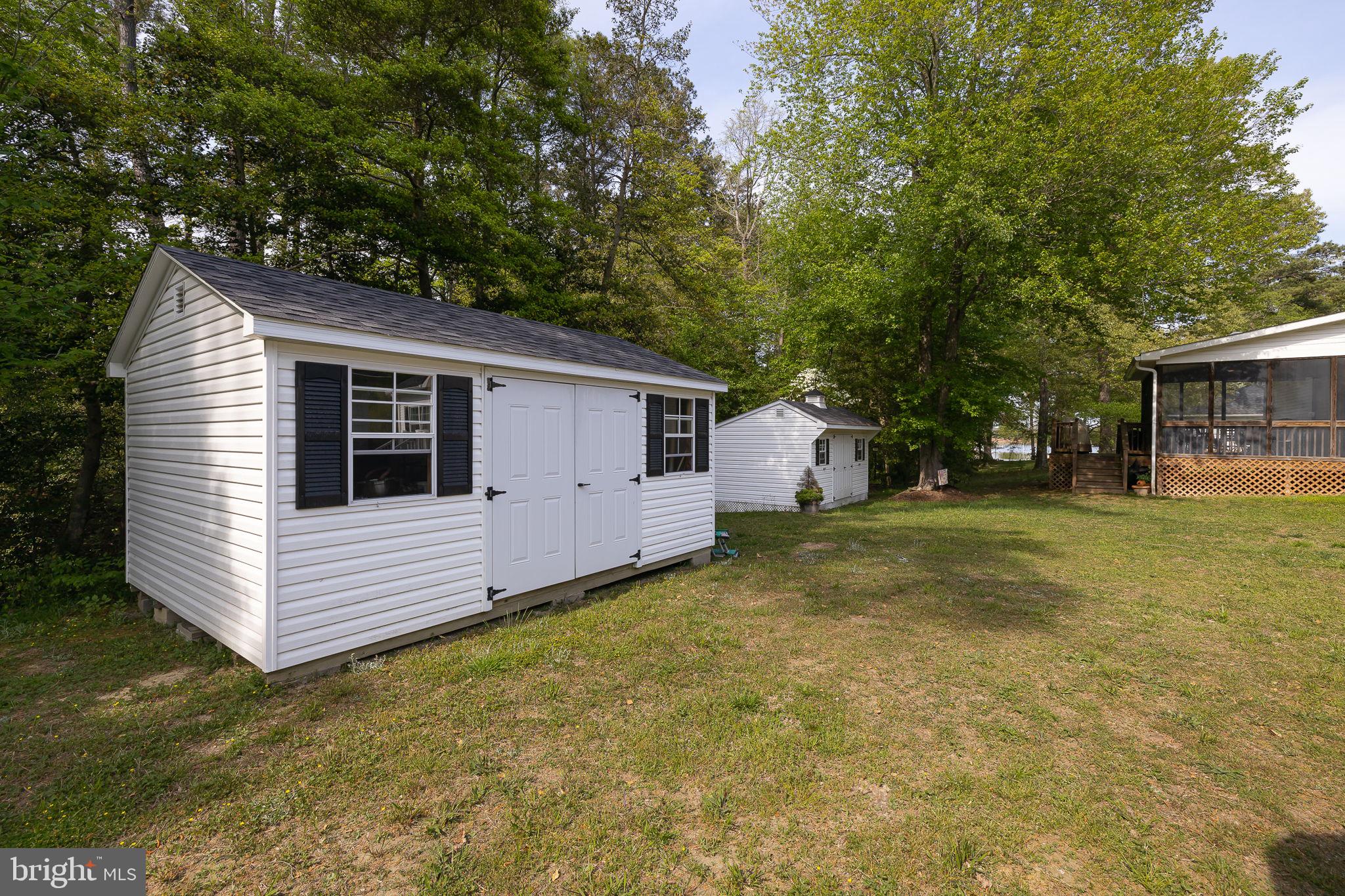 CABIN POINT / GLEBE HARBOR - Residential