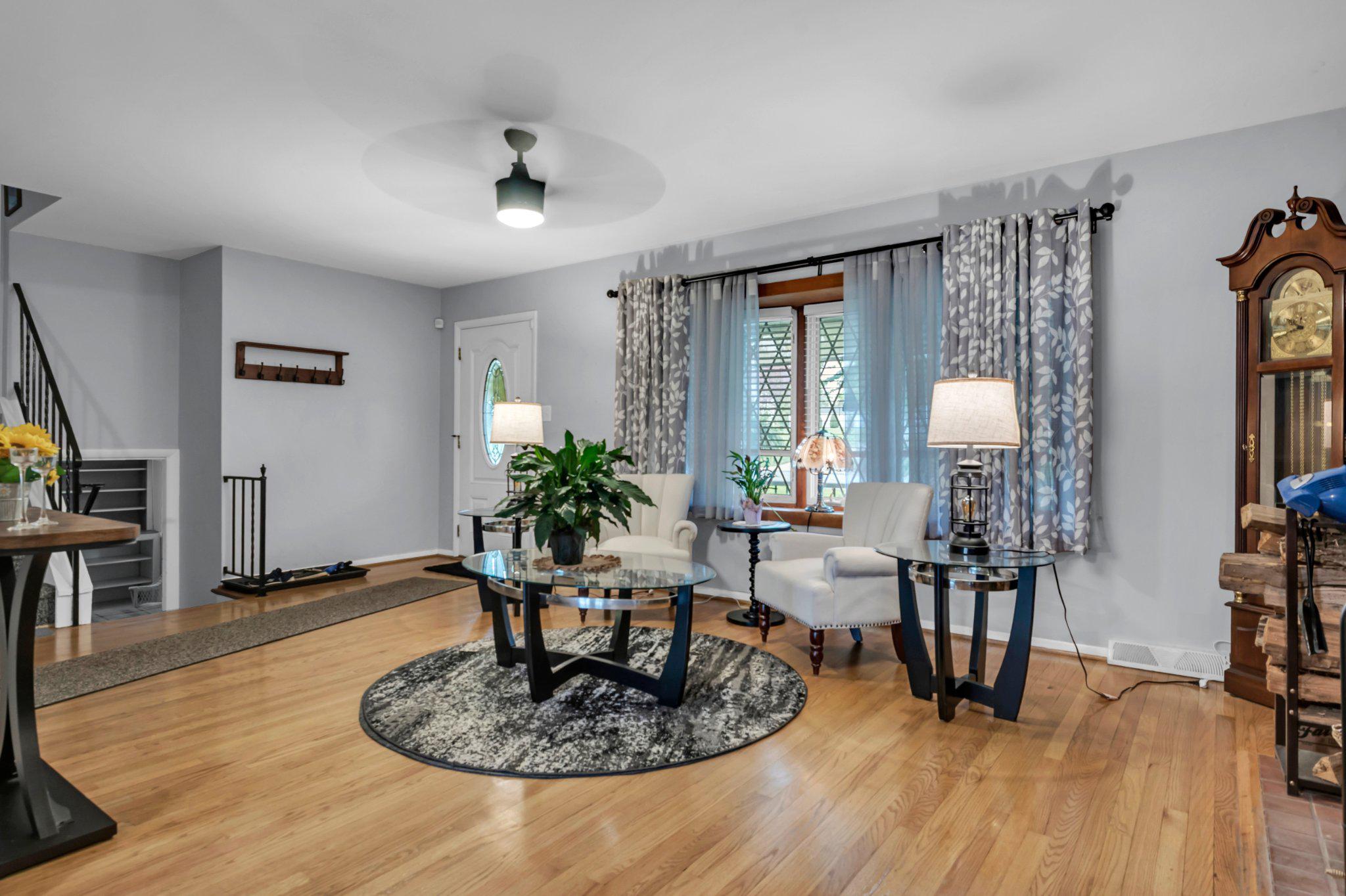 COLONIAL ACRES - Residential