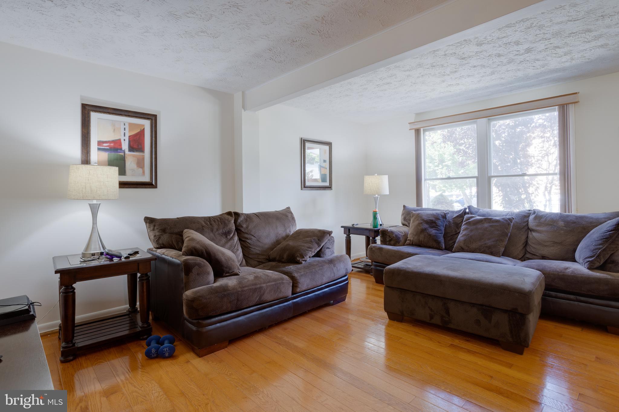 COURTS OF TYSONS - Residential Lease