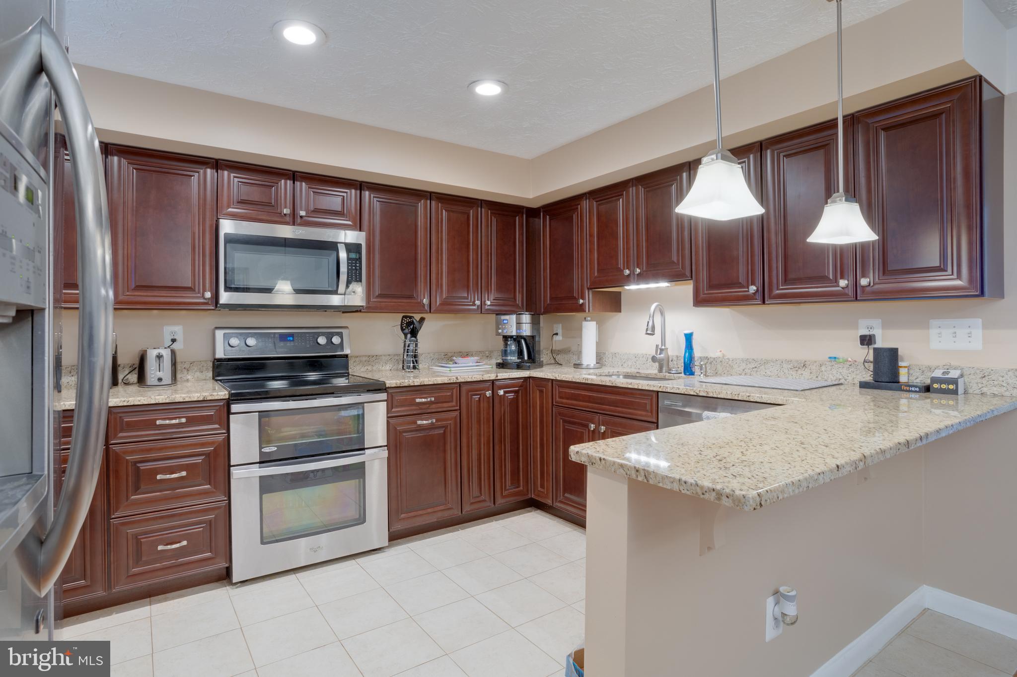 COURTS OF TYSONS - Residential Lease