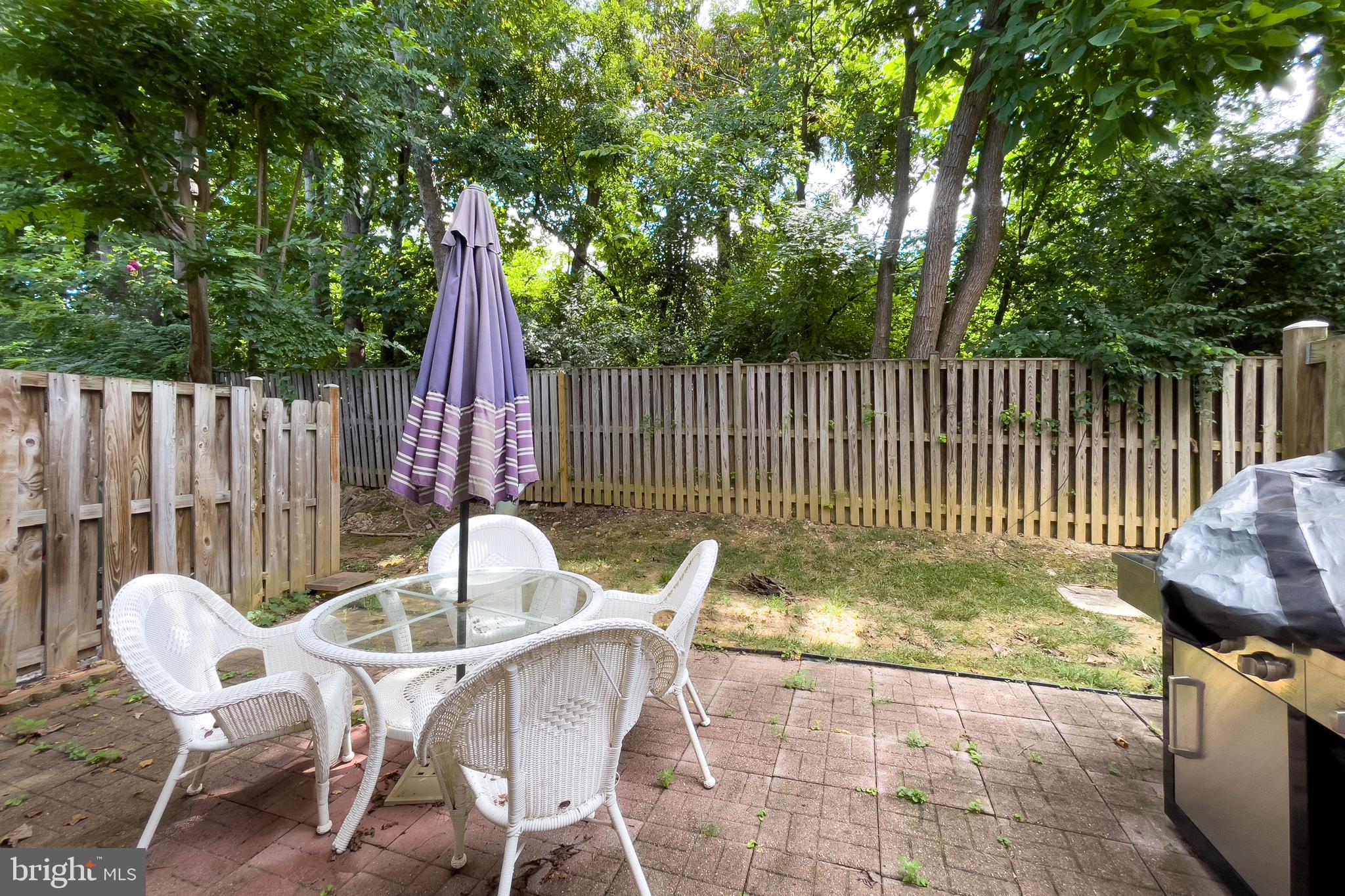 COURTS OF TYSONS - Residential Lease