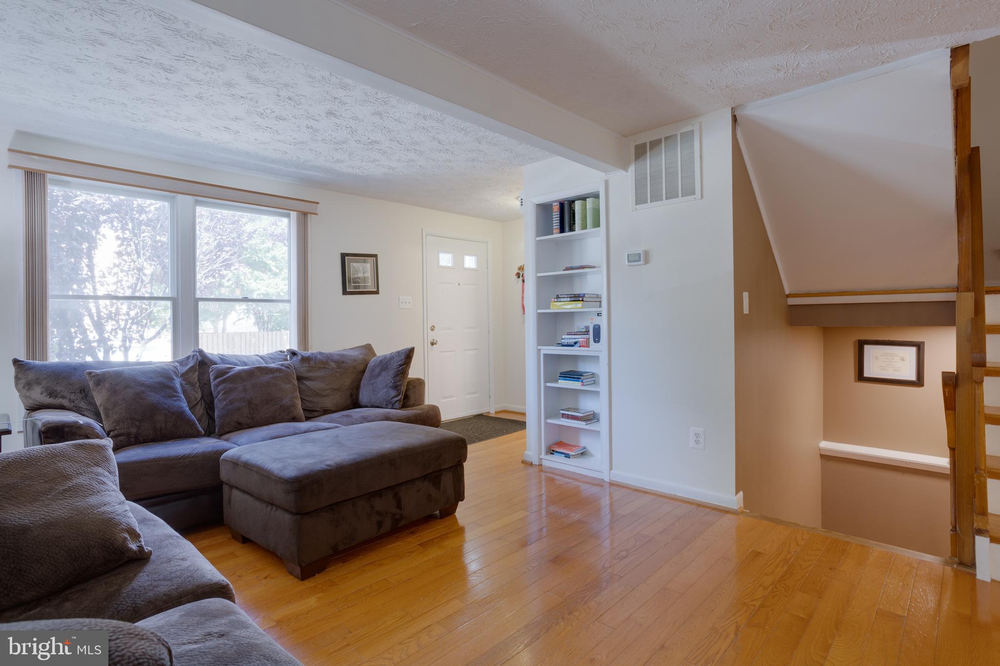 COURTS OF TYSONS - Residential Lease