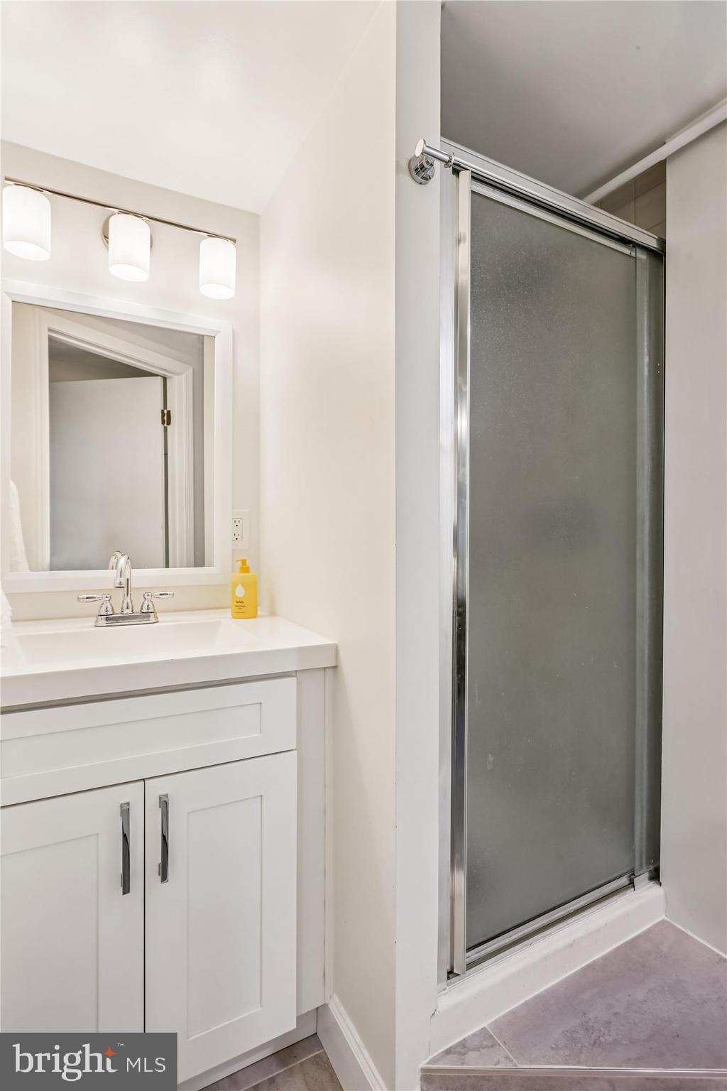 WOODACRES - Residential