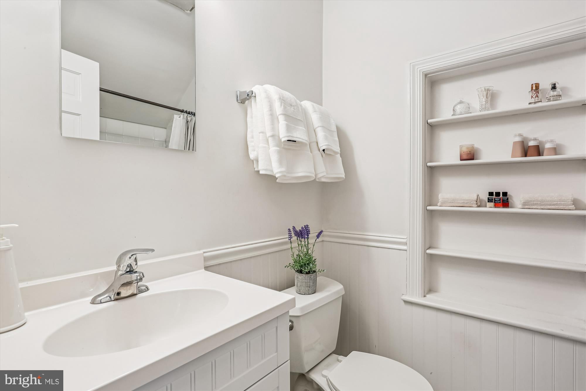 WOODACRES - Residential