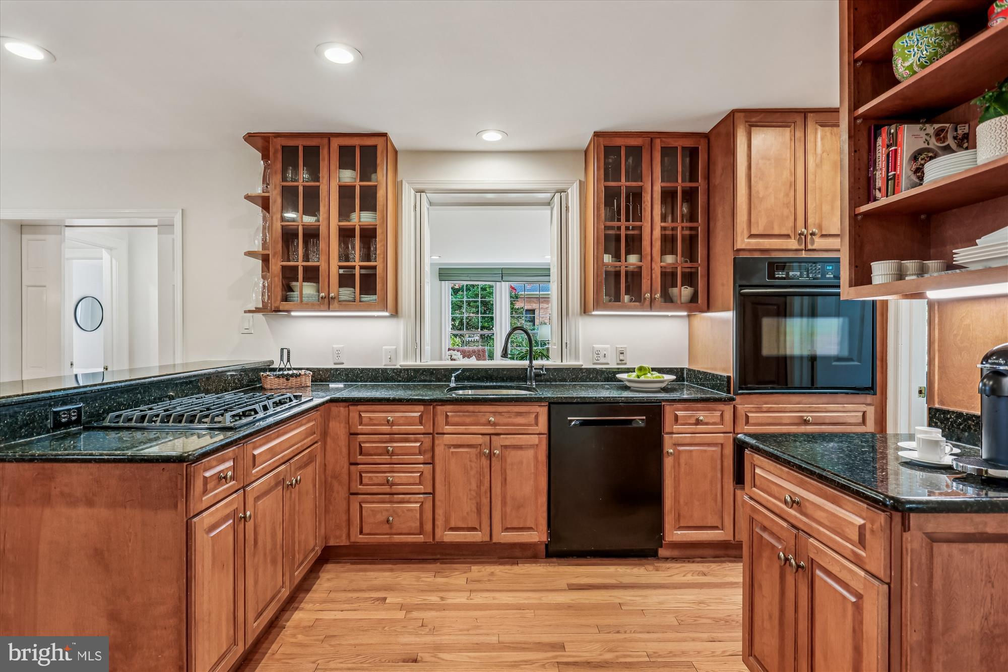 WOODACRES - Residential