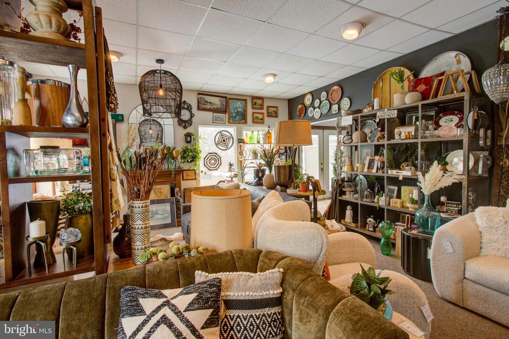 Photo of 1500 E Oregon Road, LITITZ, PA 17543 (MLS # PALA2083586)