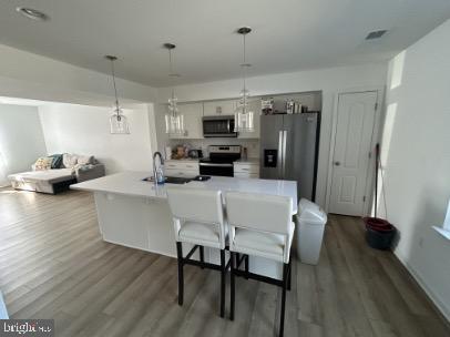 WHISPERING PINES - Residential Lease