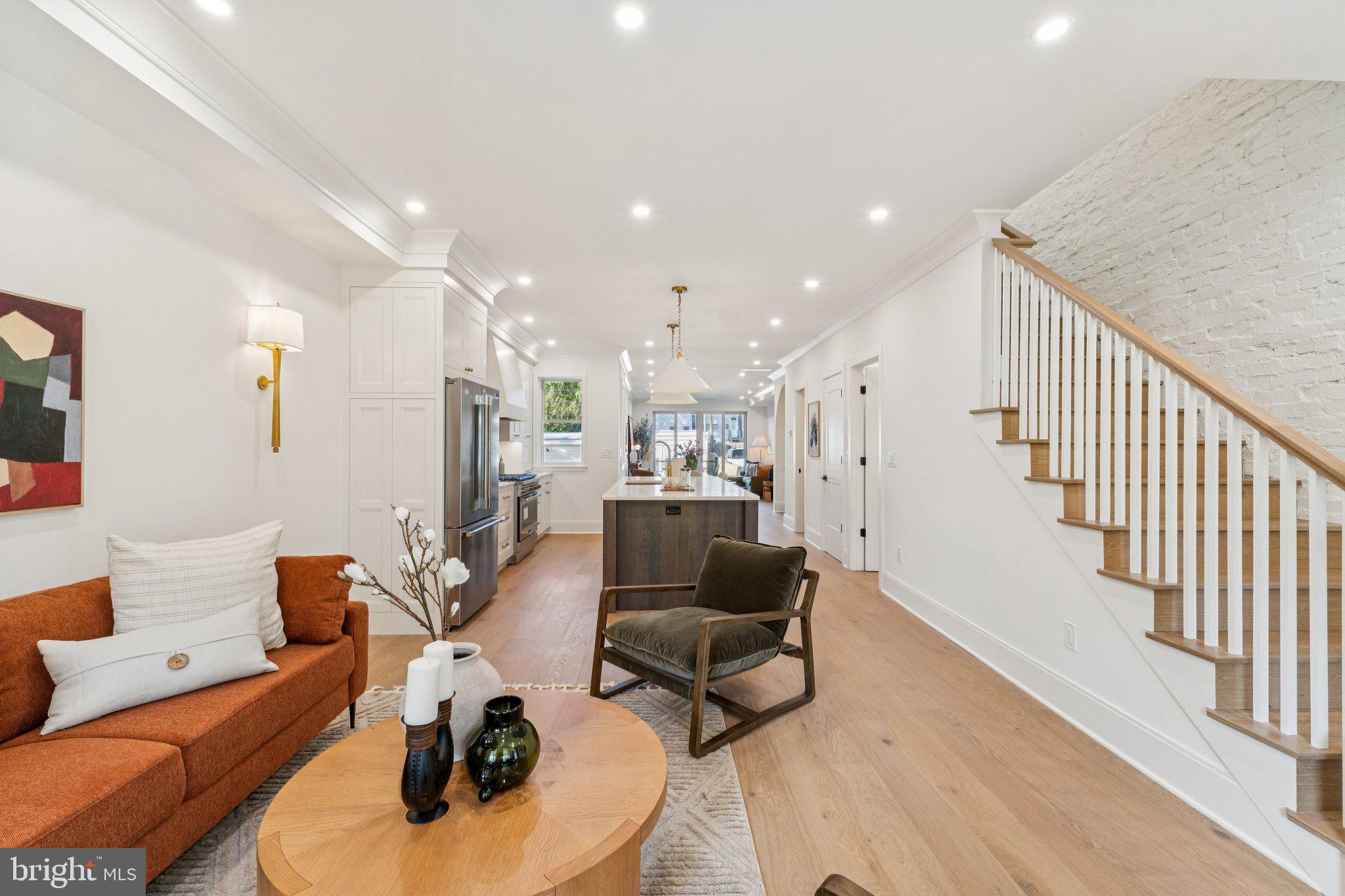 21 W STREET NW